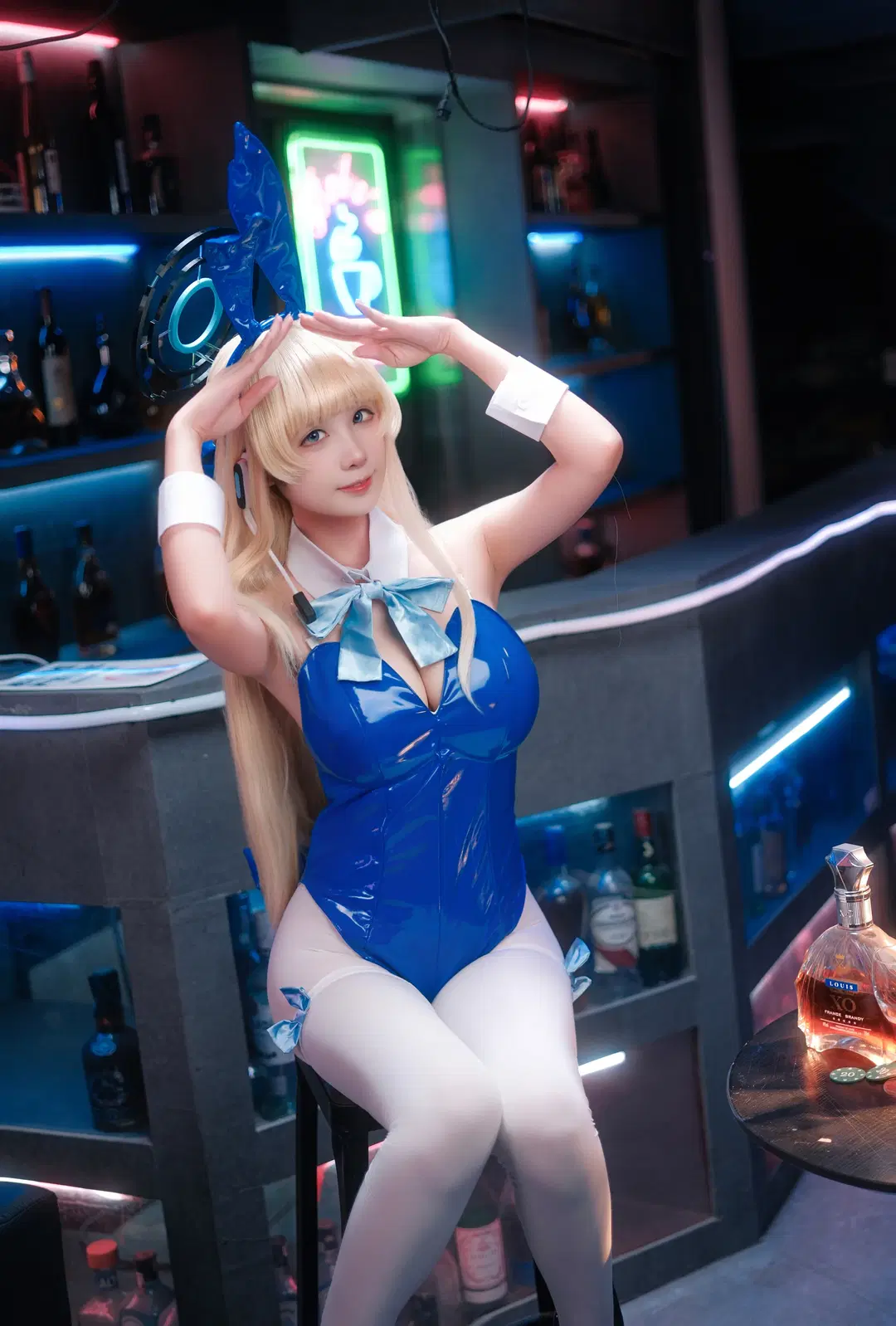 【飛鳥馬トキ コスプレ】ブルーアーカイブの夜のバー風情 - 勇者A - 3枚目