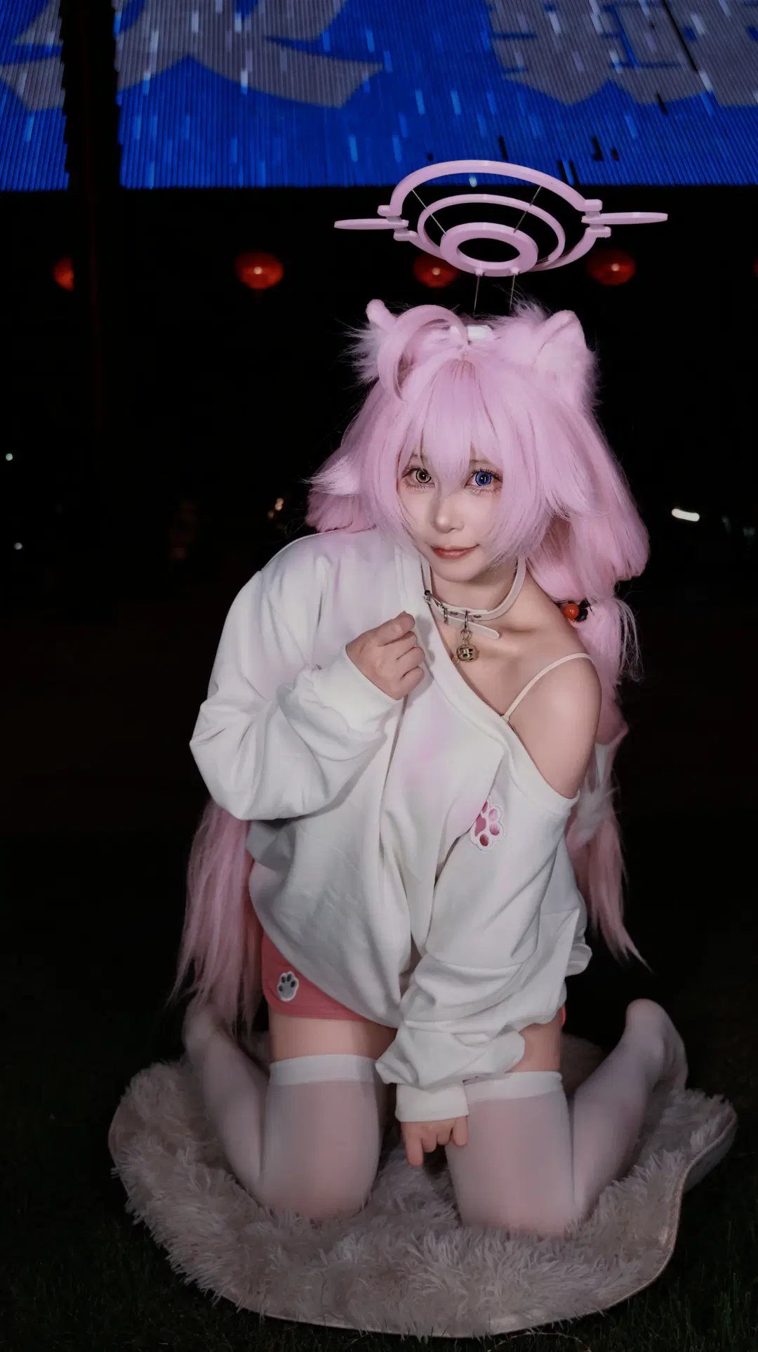 【小鳥遊ホシノ コスプレ】『ブルーアーカイブ』夜の部、まったり白ストッキングとピンクのヘイローのイベント写真 - 小谷鸡 - 2枚目