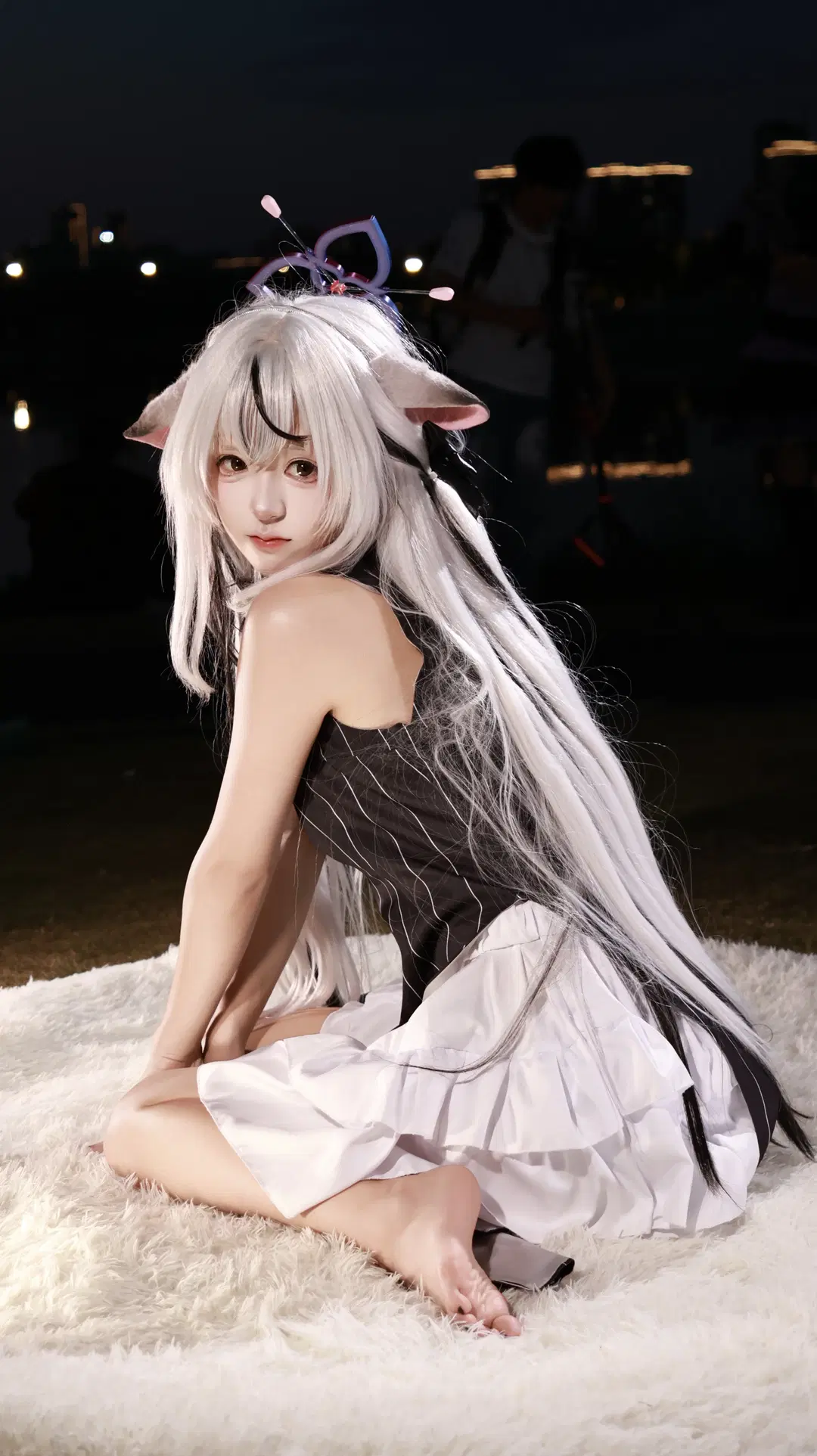 【春原心奈cos】蔚蓝档案夜景甜妹出片记录 - 小谷鸡 - 第2张