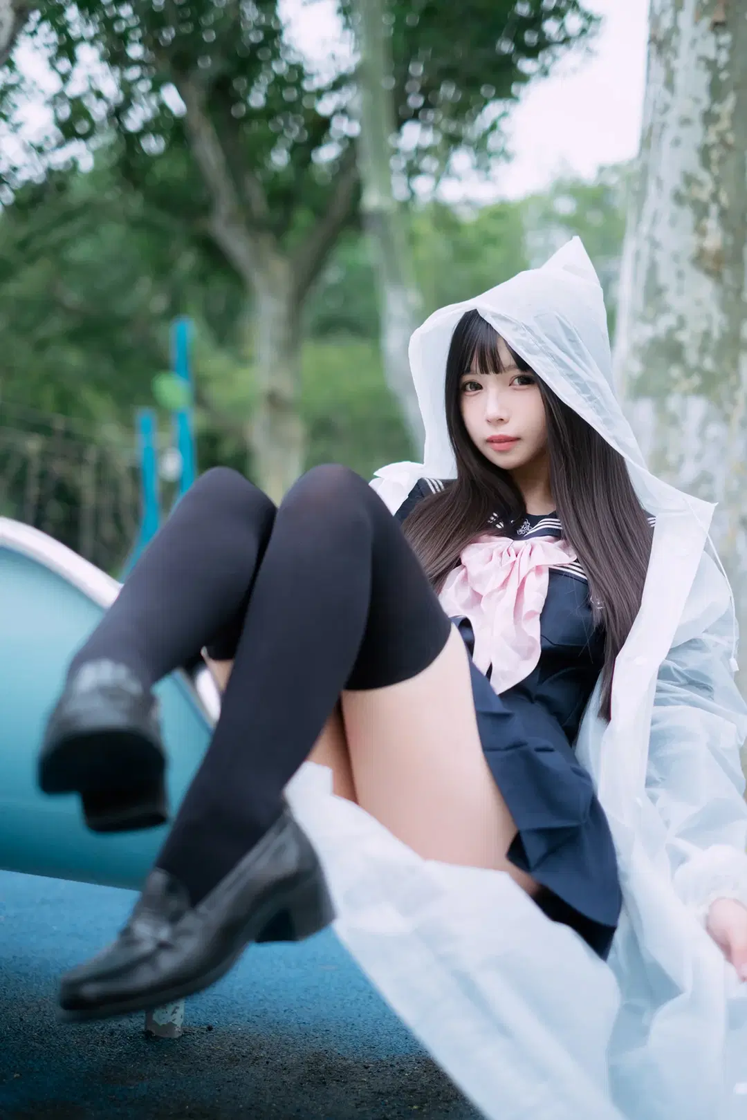 下雨天的游乐场，透明雨衣和水手服的碰撞 - HIRO_午饭饭 - 第3张
