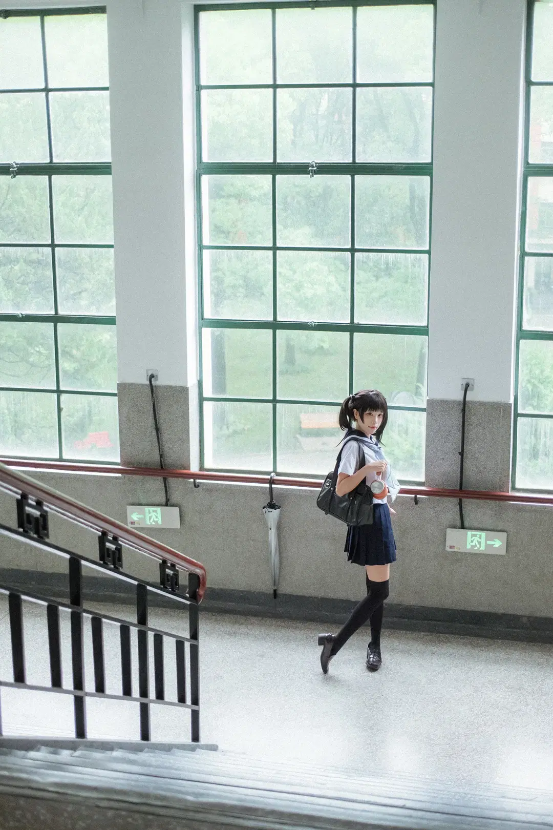 雨后校园氛围感JK制服写真拍摄记录 - HIRO_午饭饭 - 第14张
