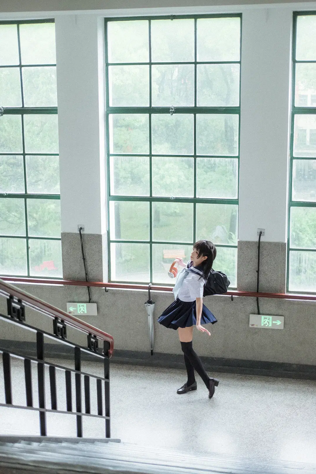 雨后校园氛围感JK制服写真拍摄记录 - HIRO_午饭饭 - 第2张