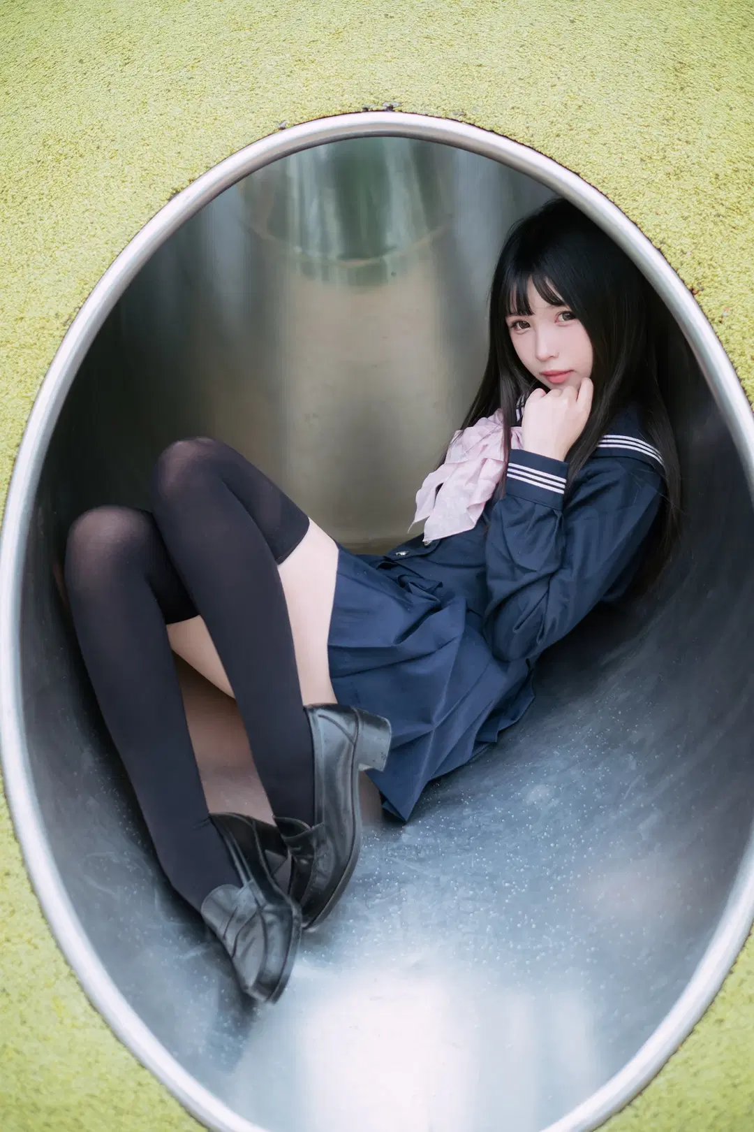雨停后的水手服黑丝写真，游乐场滑梯拍摄日记 - HIRO_午饭饭 - 第3张