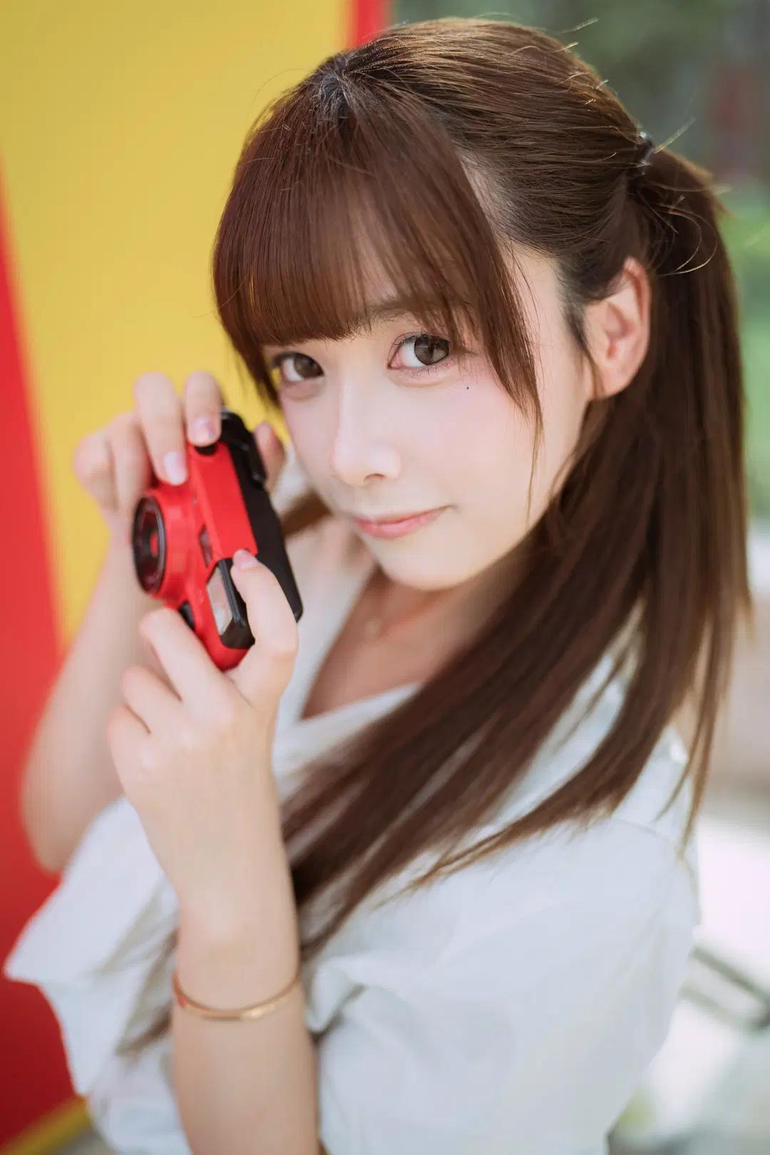 Twintails JK uniform cosplay Japanese style photography: Vintage camera and the river breeze by HIRO_午饭饭 - Image 9