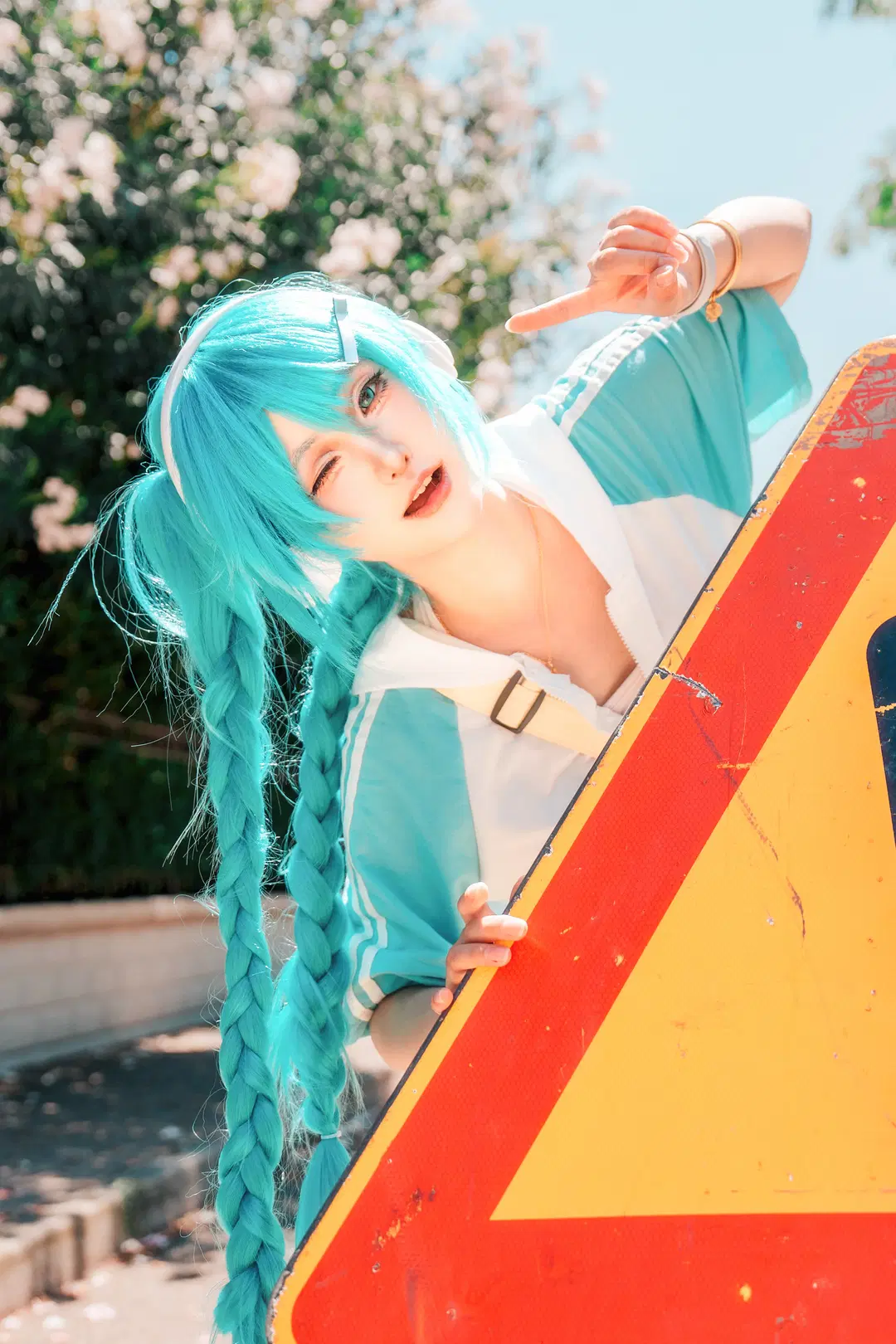 【初音ミク コスプレ】イタリアの街頭を彩る青緑のストーム - 醉梦化蝶📷 - 4枚目