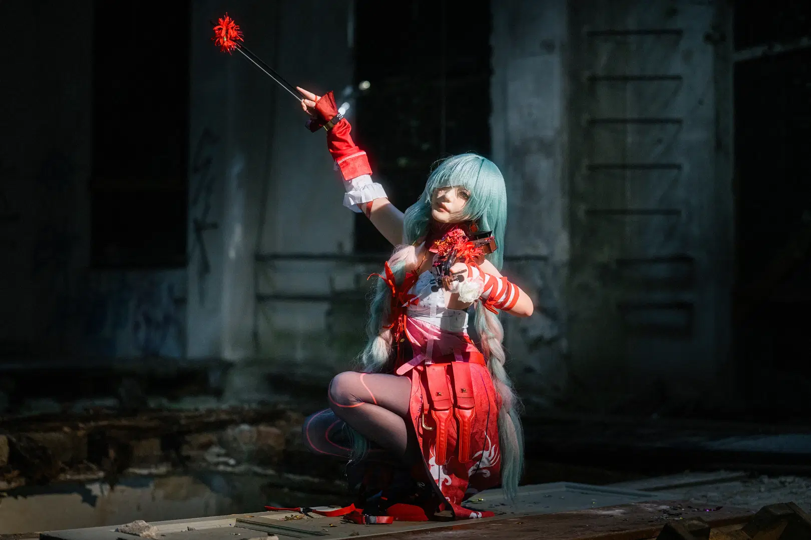 【弗洛洛cos】废弃剧院里的红白交响曲 - 醉梦化蝶📷 - 第16张