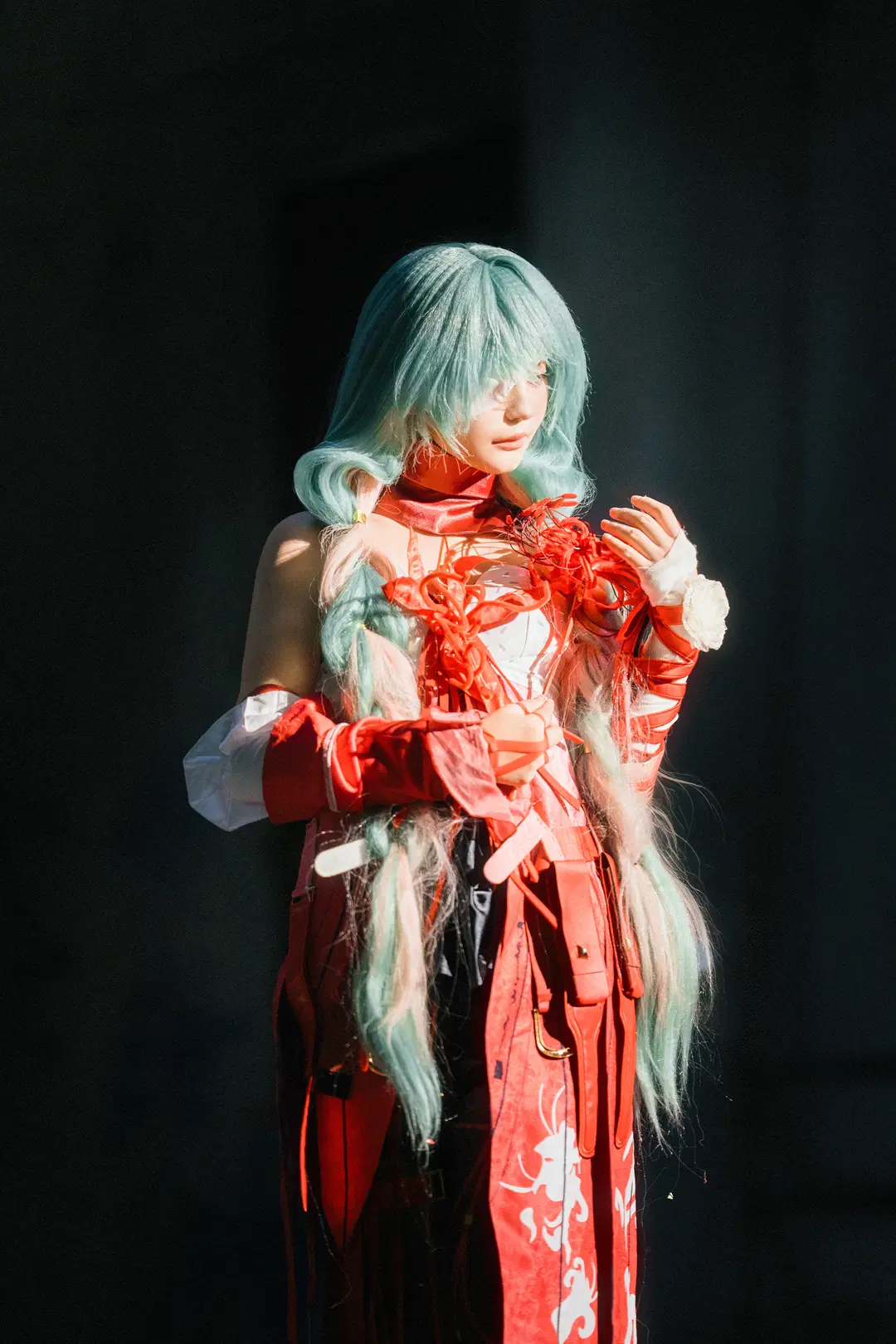 【弗洛洛cos】废弃剧院里的红白交响曲 - 醉梦化蝶📷 - 第8张