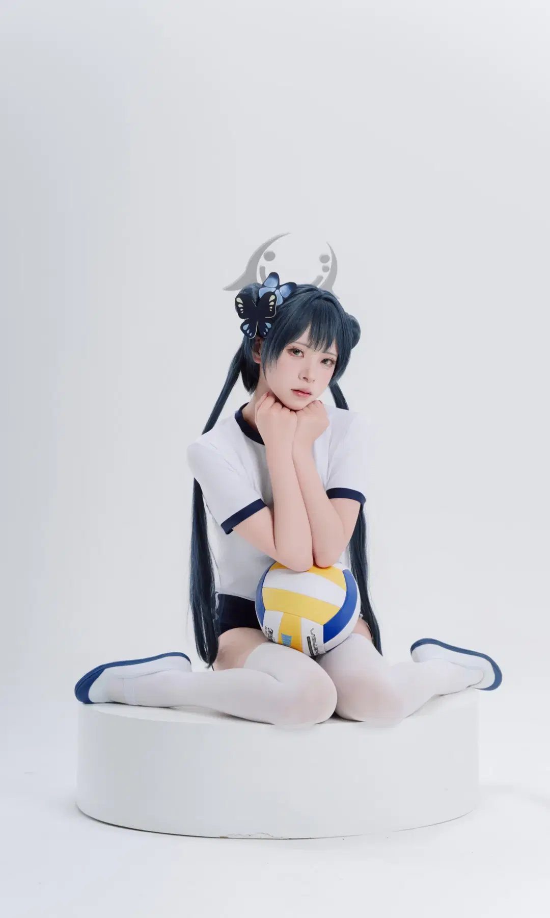[Misaki cosplay] Blue Archive Ryuge Kisaki Sporty Style: Studio Shoot Record of the Dream Volleyball Uniform by TimeAfterTime_ - Image 2