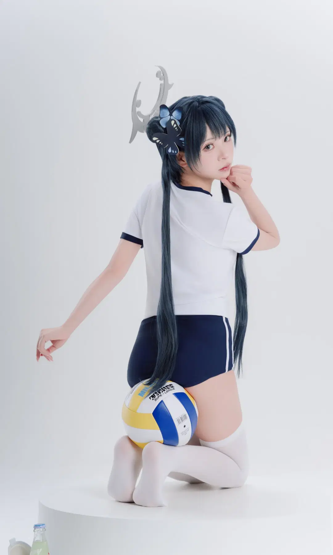 [Misaki cosplay] Blue Archive Ryuge Kisaki Sporty Style: Studio Shoot Record of the Dream Volleyball Uniform by TimeAfterTime_ - Image 4