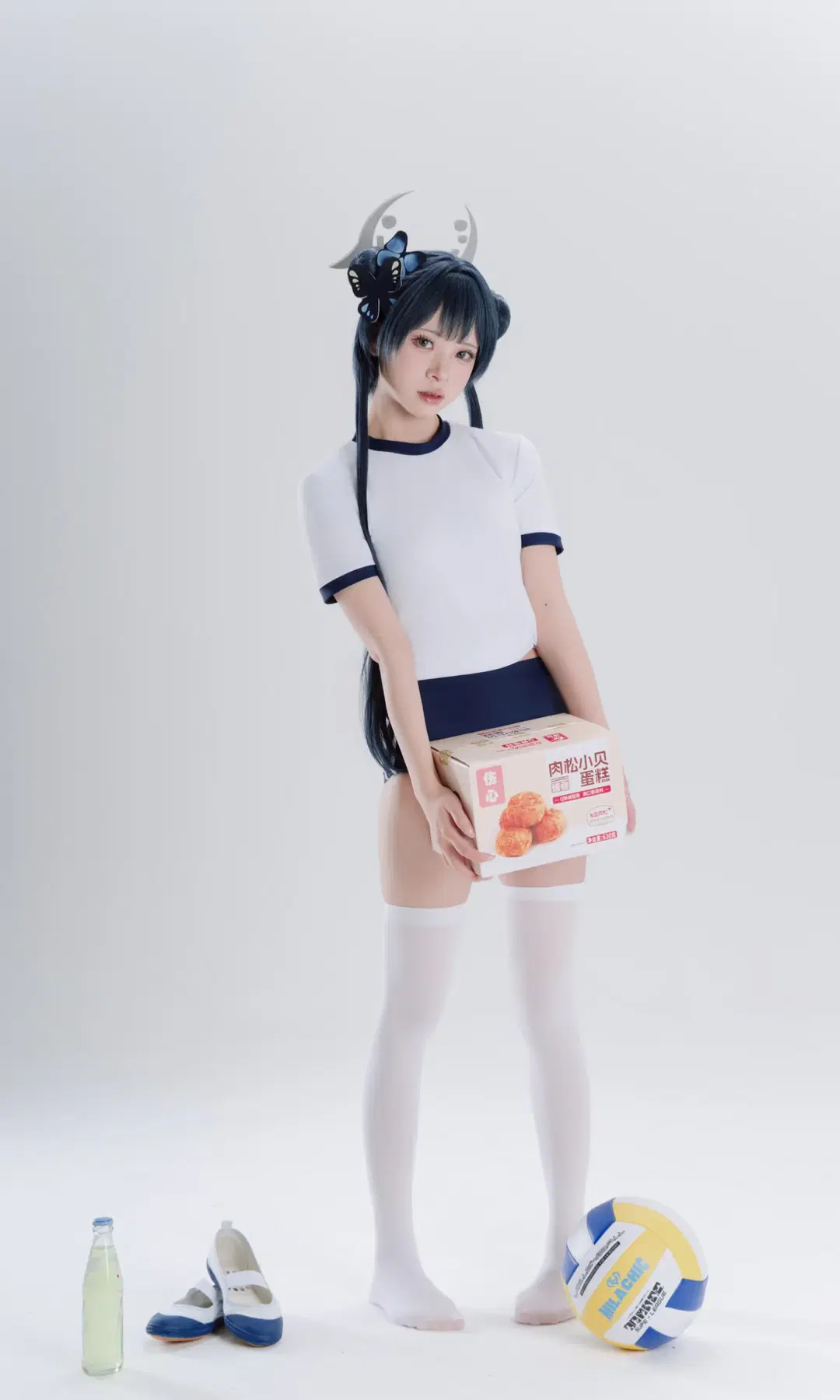 [Misaki cosplay] Blue Archive Ryuge Kisaki Sporty Style: Studio Shoot Record of the Dream Volleyball Uniform by TimeAfterTime_ - Image 5