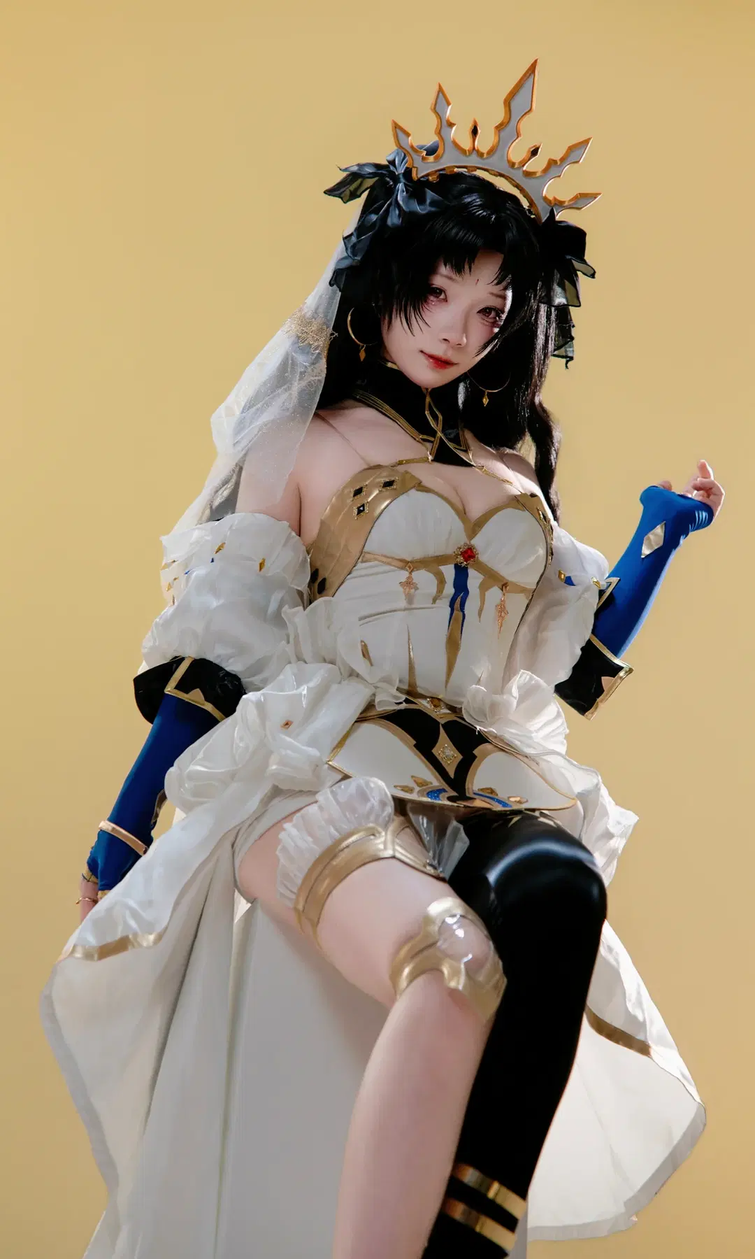 FGO, 拍照姿势分享, 伊什塔尔cos, 白棚摄影, 过膝长靴