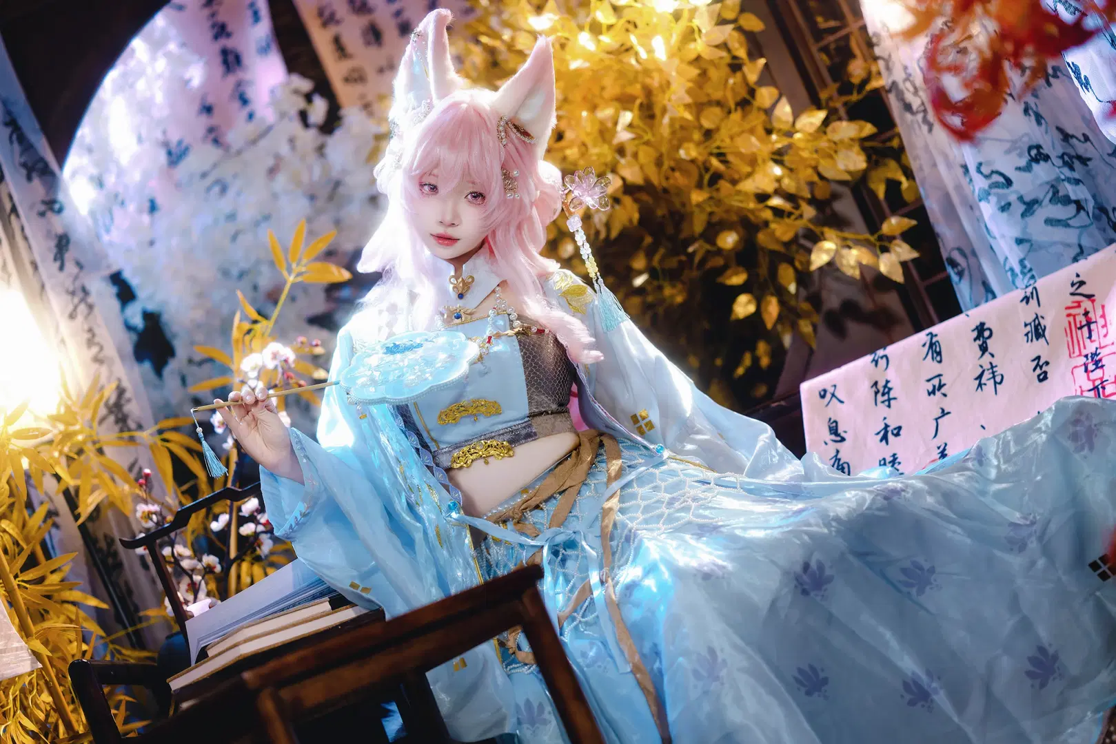 【鴻雪cos】一紙夢鴻雪，沉浸式感受明日方舟的奇幻氛圍 - 还不够安艺 - 第2張