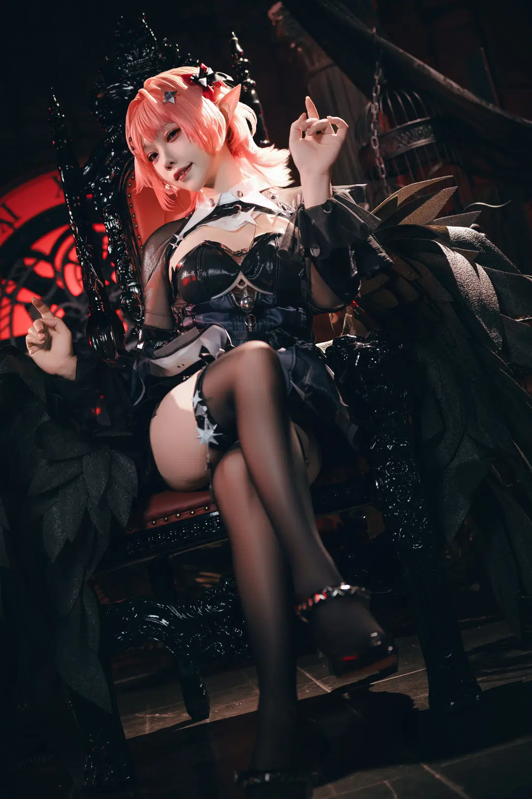 绝区零, 哥特风cos, 黑丝cos, 暗黑系cosplay, 蕾米埃尔cos