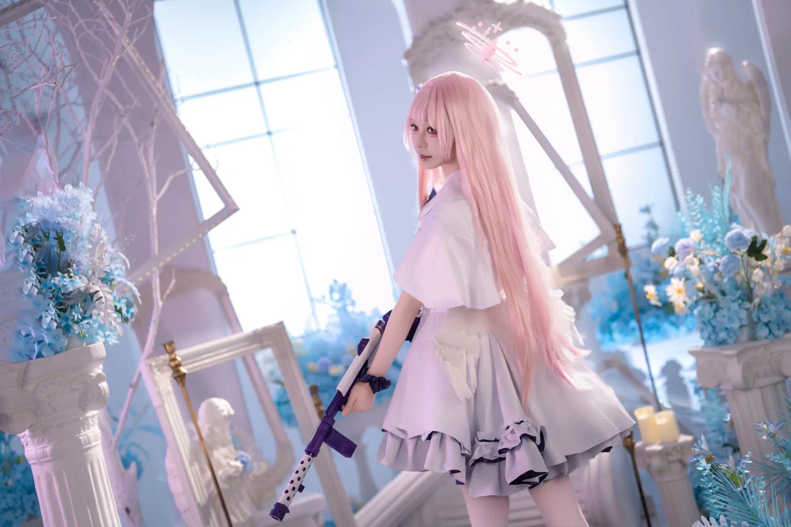 【圣园未花cos】蔚蓝档案里的纯白花海与枪械少女 - 一只豆沙团子 - 第2张