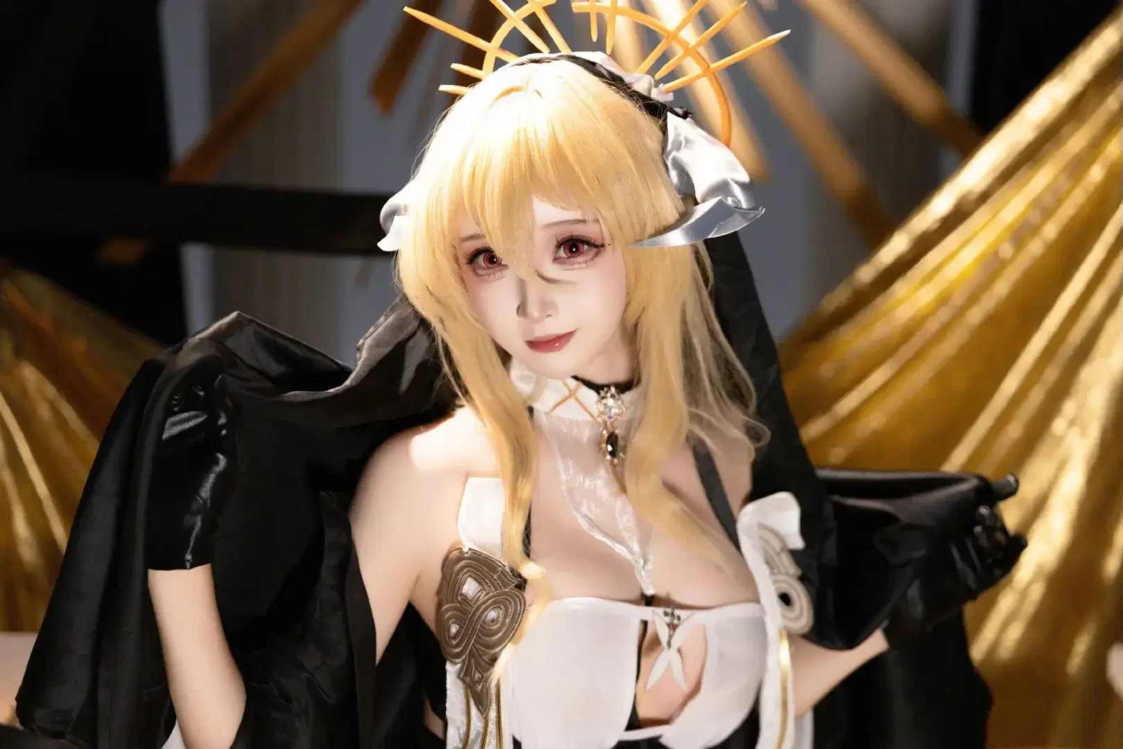 【インプラカブル コスプレ】アズールレーン 黒金の大聖堂風スタジオ撮影の記録 - 青空（棚拍版） - 4枚目