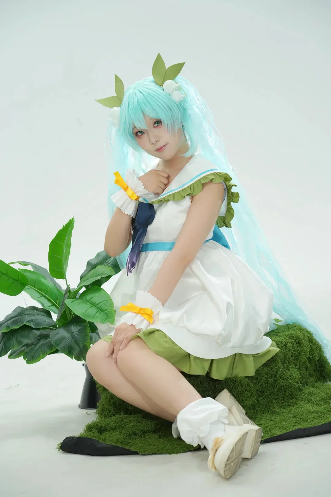 【初音ミクコスプレ】シンプルな座りポーズの参考、初心者でも自然で雰囲気のある写真に - 狸花 - 7枚目