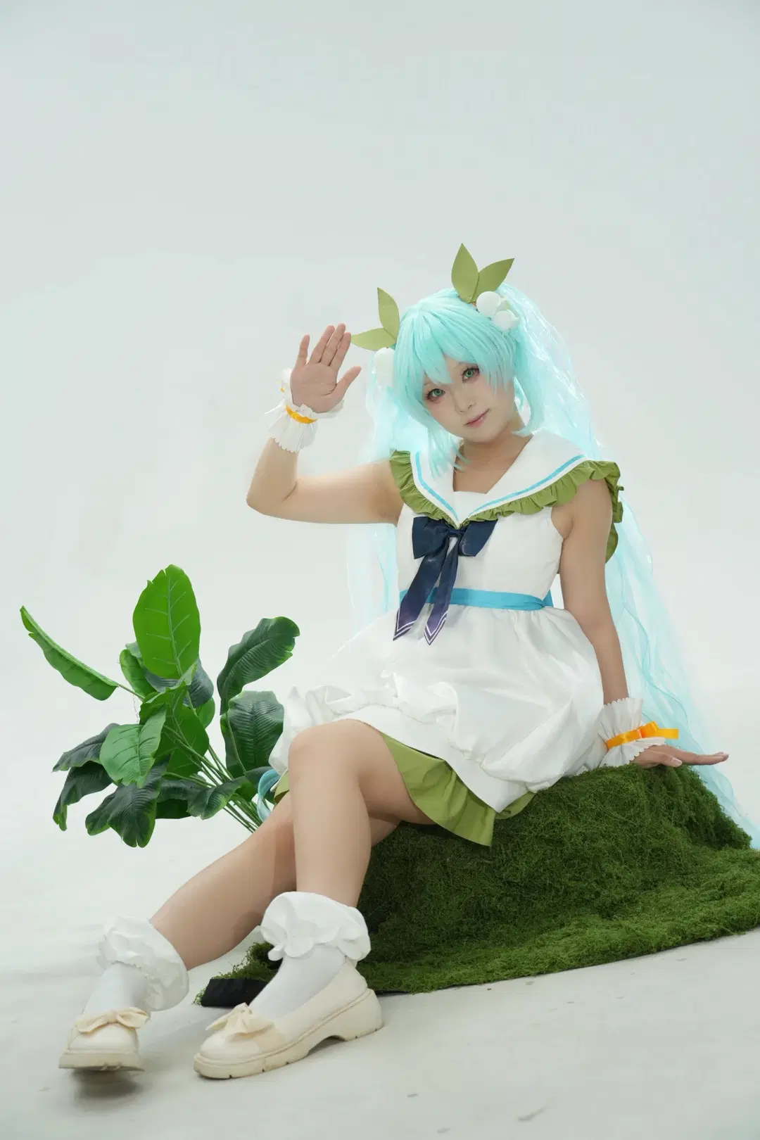 【初音ミクコスプレ】シンプルな座りポーズの参考、初心者でも自然で雰囲気のある写真に - 狸花 - 9枚目