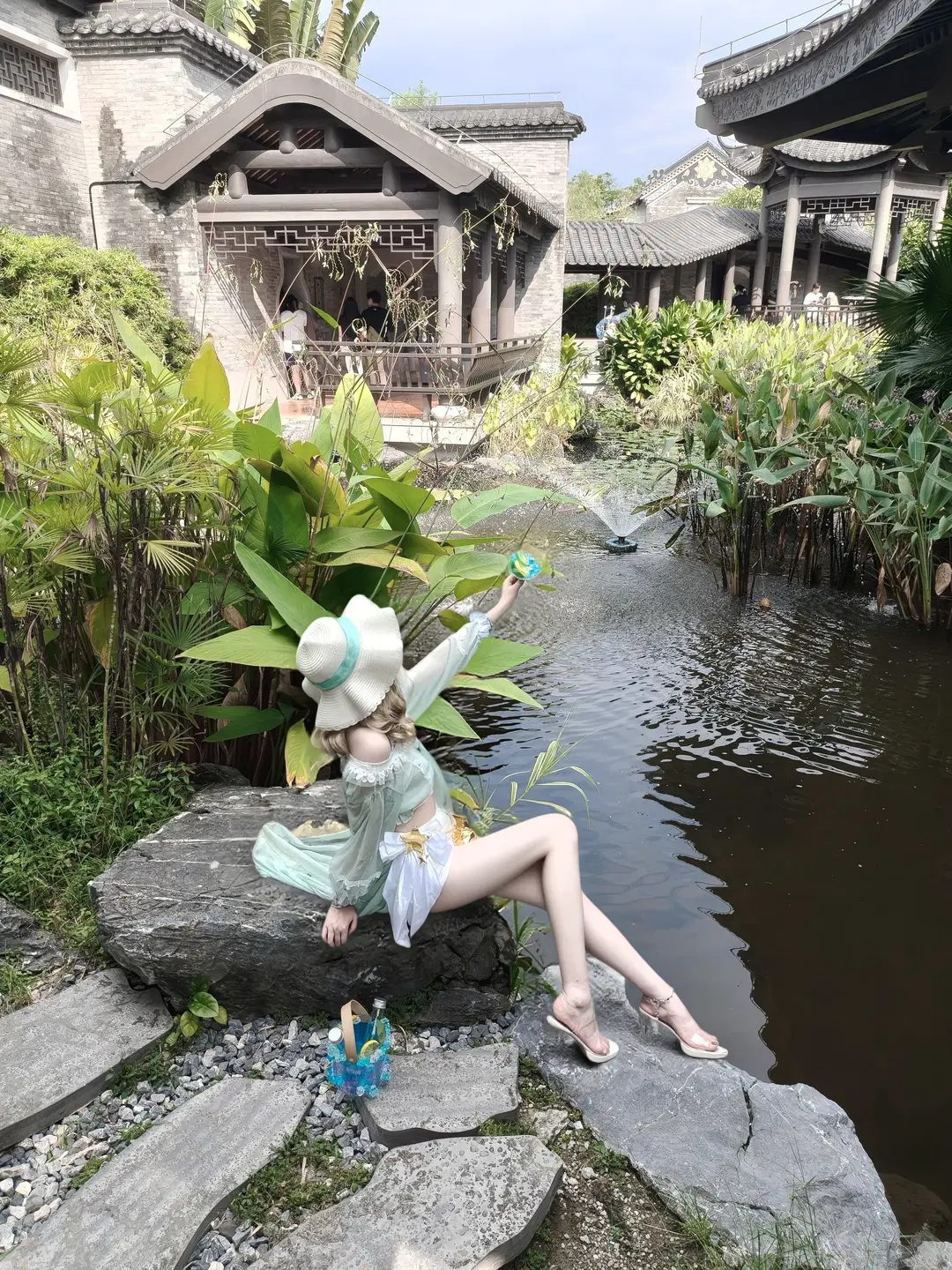 第五人格, 夏日cos, 调酒师cos, 外景cos, 园林拍照