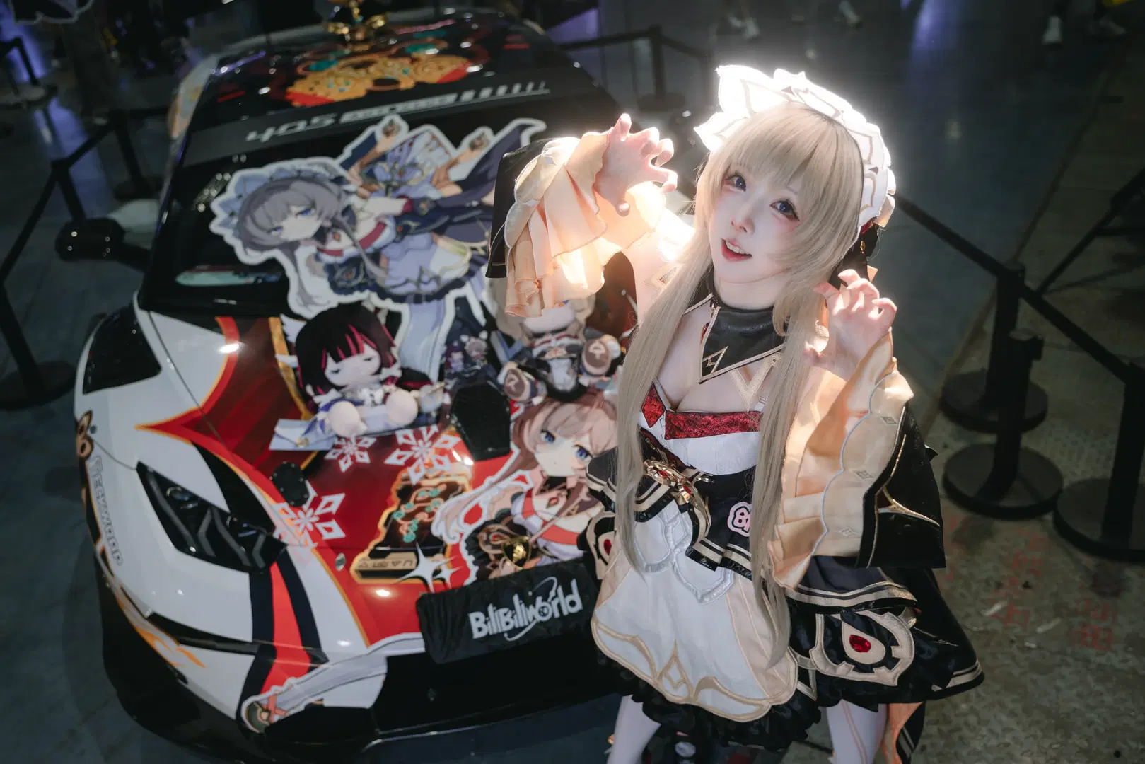 2D Portrait Records Beside Itasha at the Comic Exhibition by ZacsSnow - Image 2