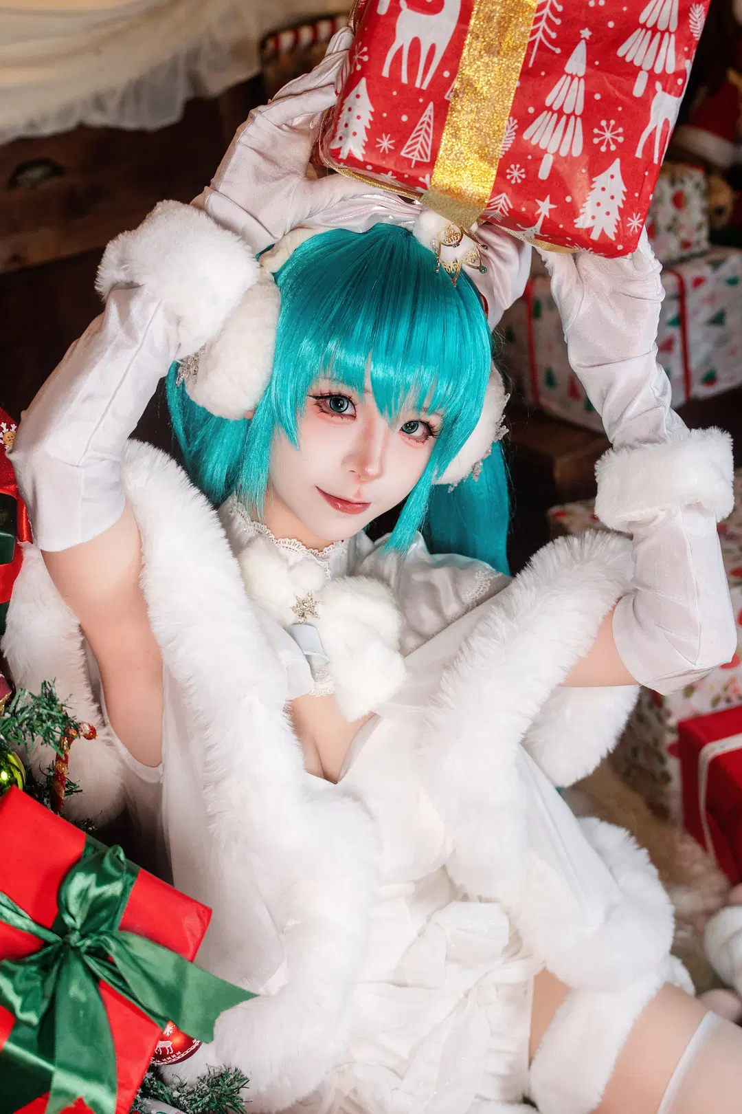 初音未来, 初音未来cos, 白丝, 圣诞写真, 冬日cosplay