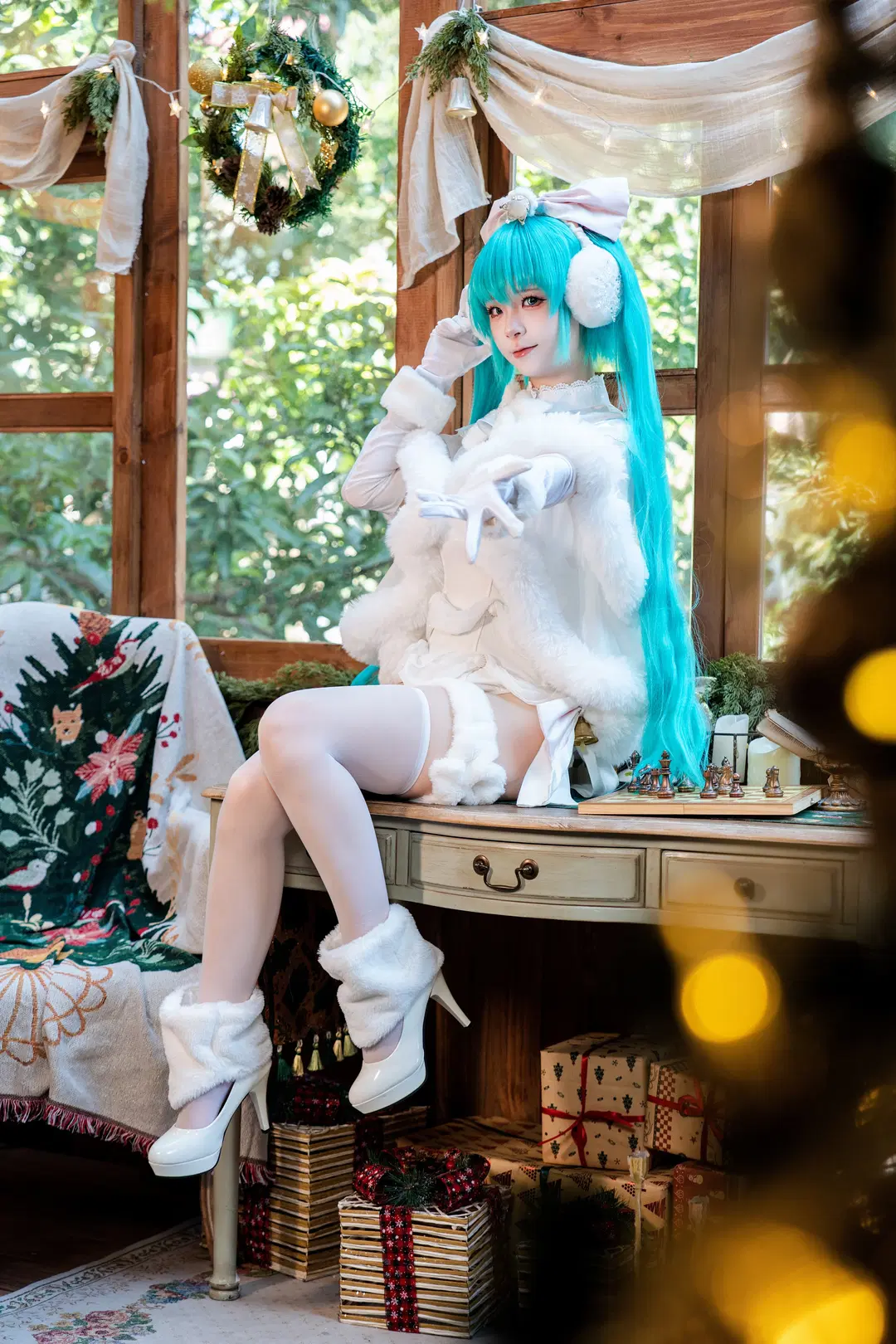 【初音未来cos】圣诞白毛绒穿搭与木屋氛围 - 猫鸽咕咕咕 - 第9张