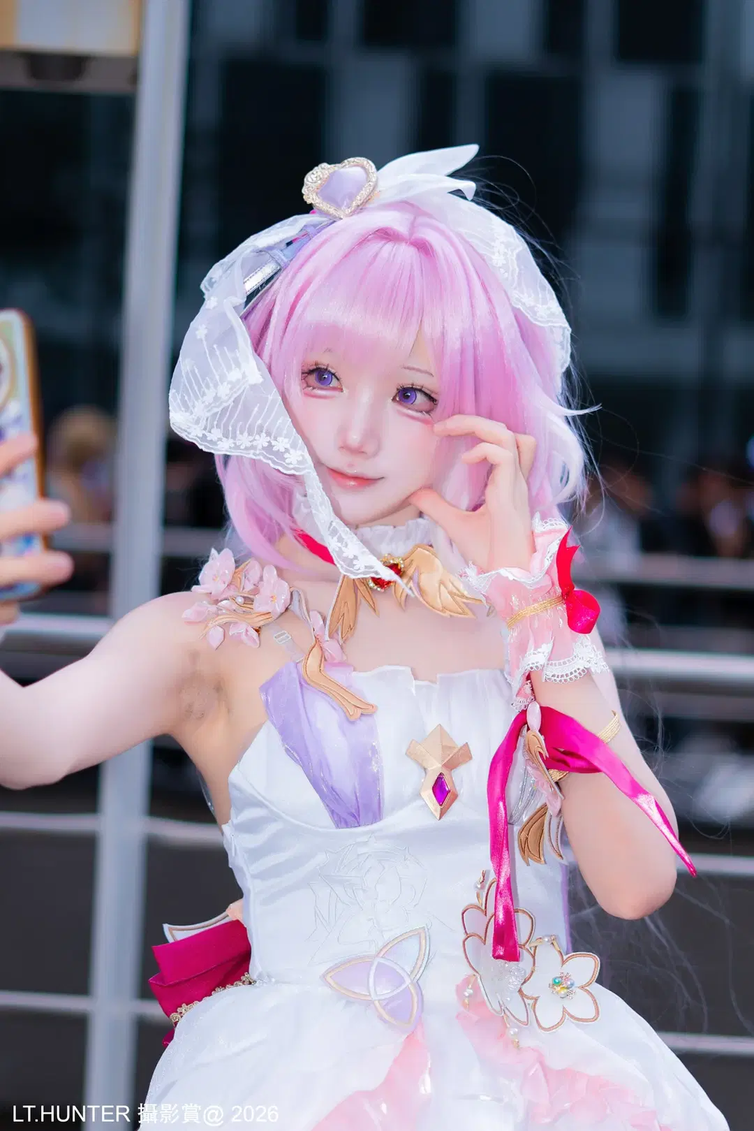 [Firefly ACG Expo] The Sweet Pink-and-White Little Reindeer at the Comic Convention by 聆聽獵人 - Image 7