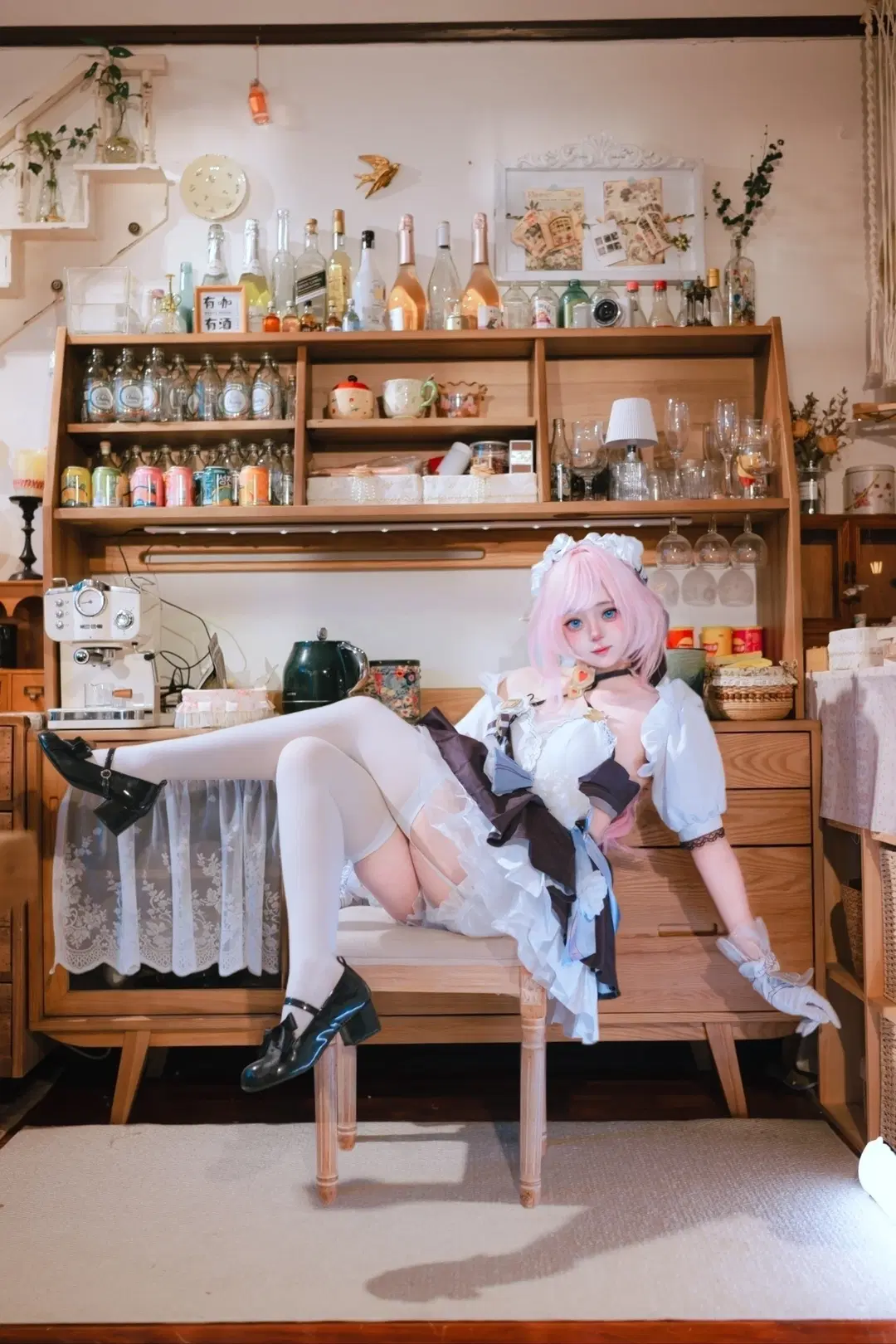 爱莉希雅cos, 崩坏3, 女仆装cosplay, 精灵耳少女, 白丝袜