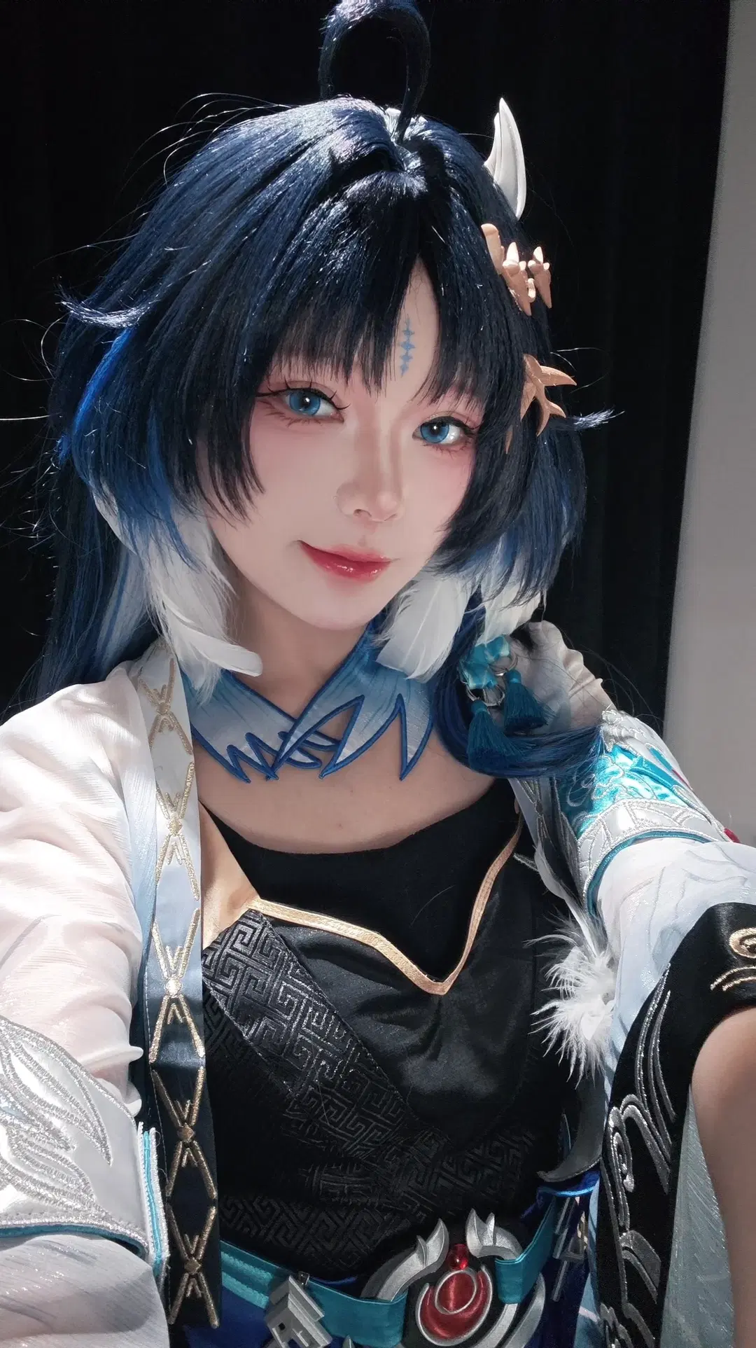 鸣潮, 二次元cosplay, 国风少女, 秧秧cos, 蓝发美少女