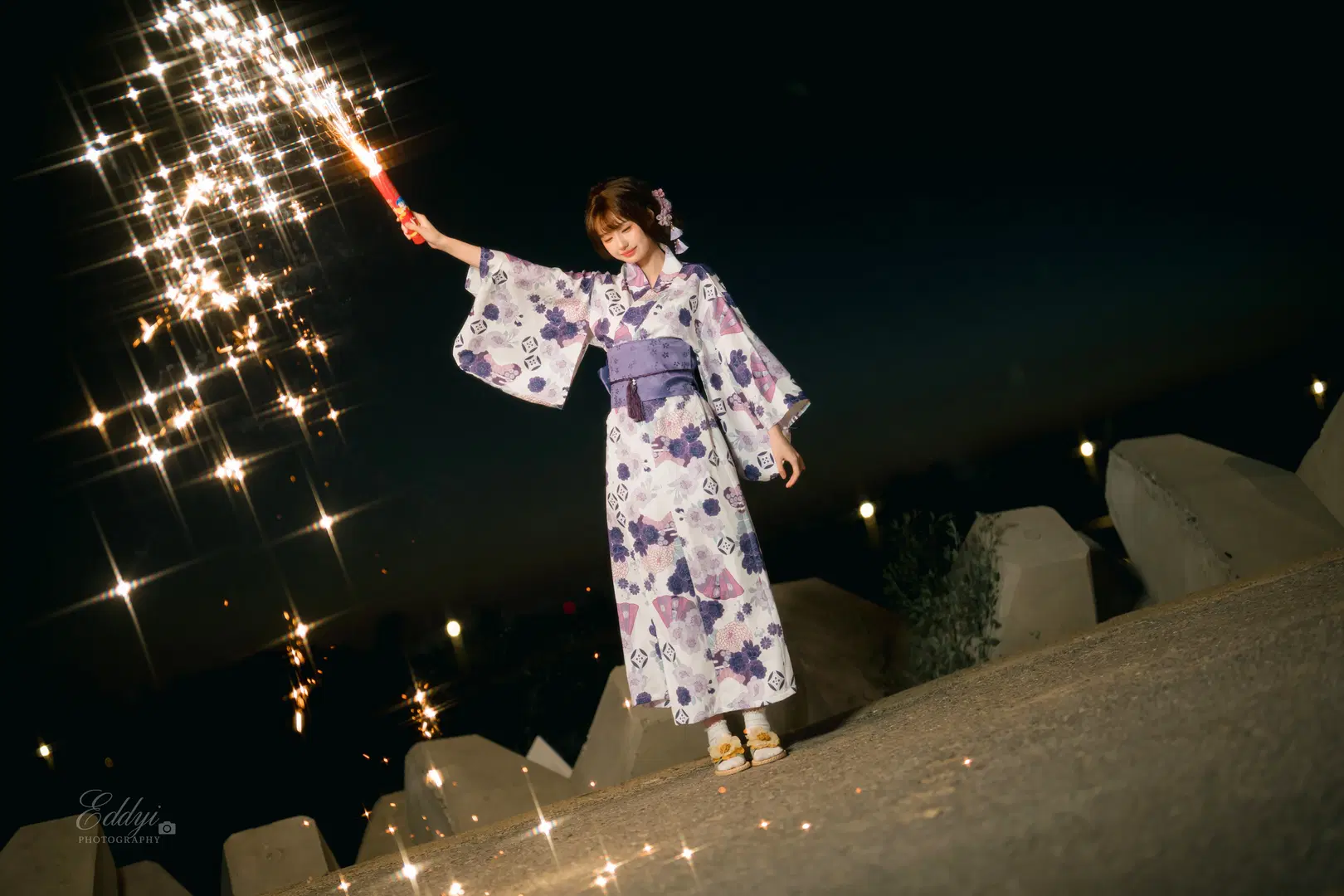 Summer Fireworks Grand Feast: Yukata and Fireworks Are the Only Way to Festival by EddieZ - Image 3
