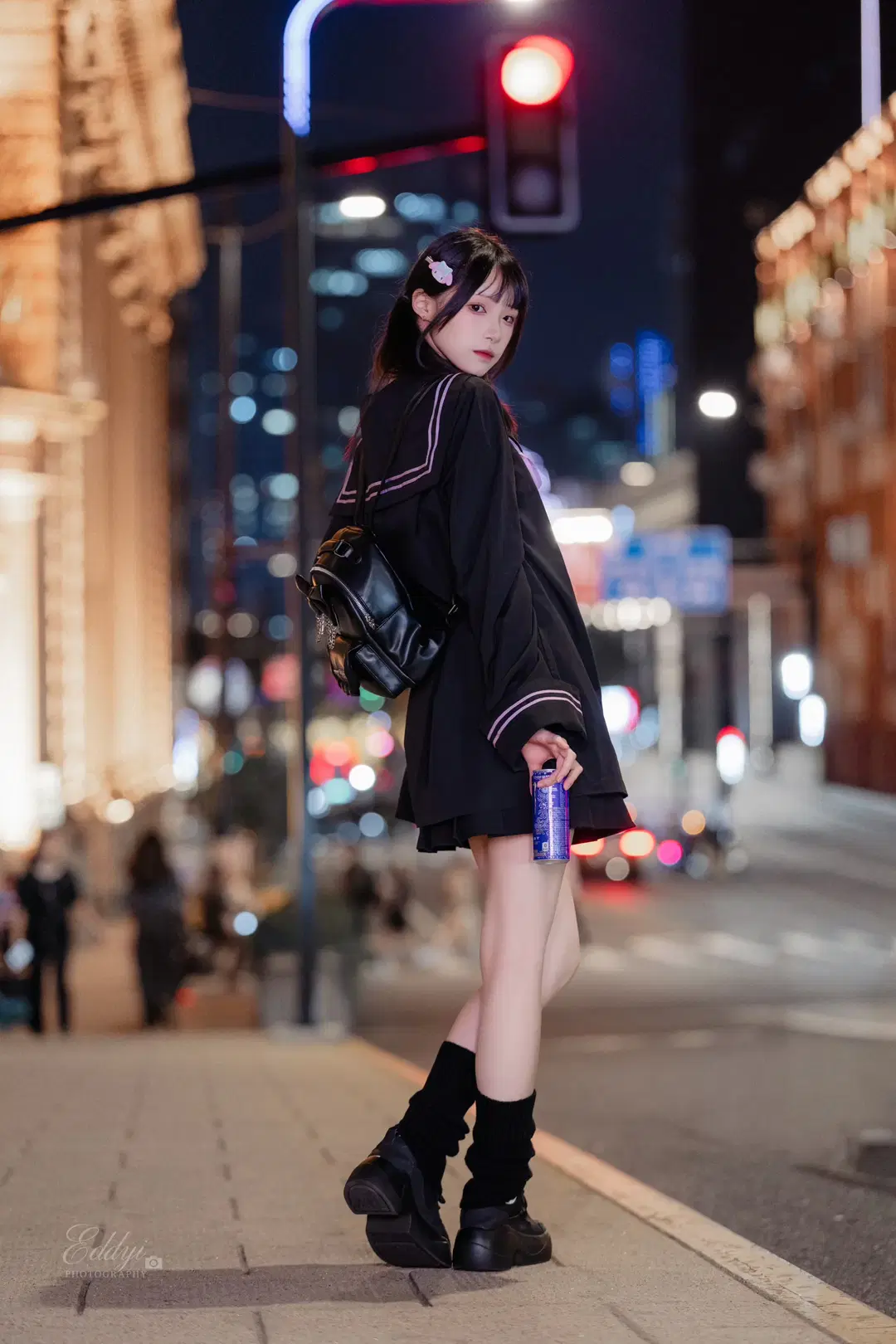 暗黑系库洛米风JK遇上虚化夜街