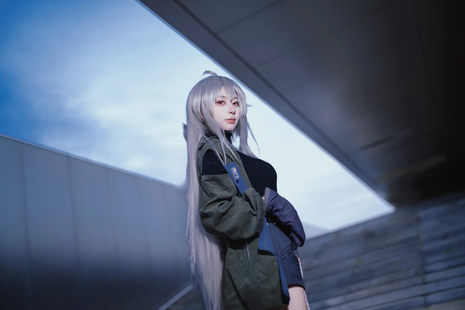 【斯卡蒂cos】明日方舟下一頓午茶，街頭戰術風出街 - 黑爱势力登场 - 第7張
