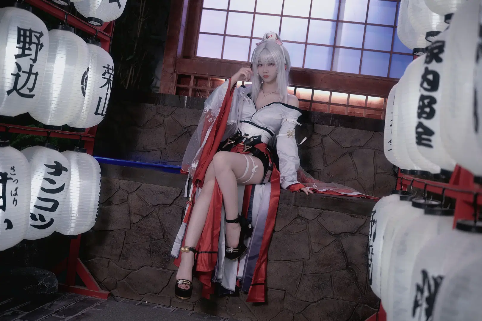 鸣潮, 和风cos, 绯雪cos, 白发cos, 吊带袜cos