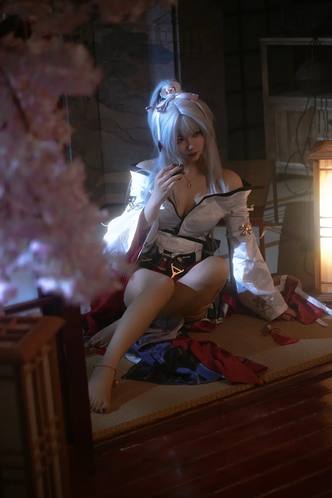 鸣潮, 绯雪cos, 游戏cosplay, 和风写真, 丝袜