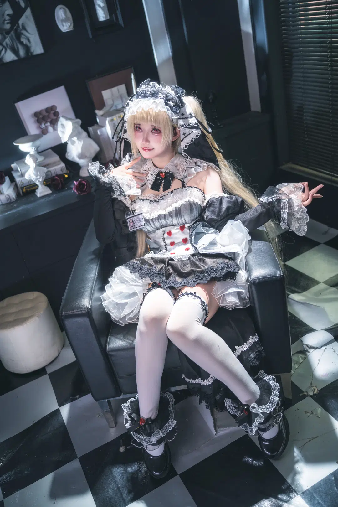 Azur Lane, Maid outfit, White stockings, Formidable cosplay, Cosplay photography