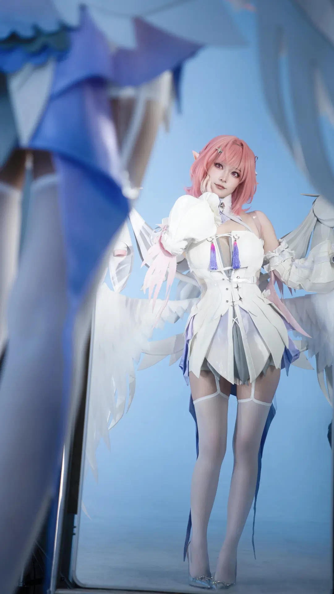 Zenless Zone Zero, White stockings, Remielle cosplay