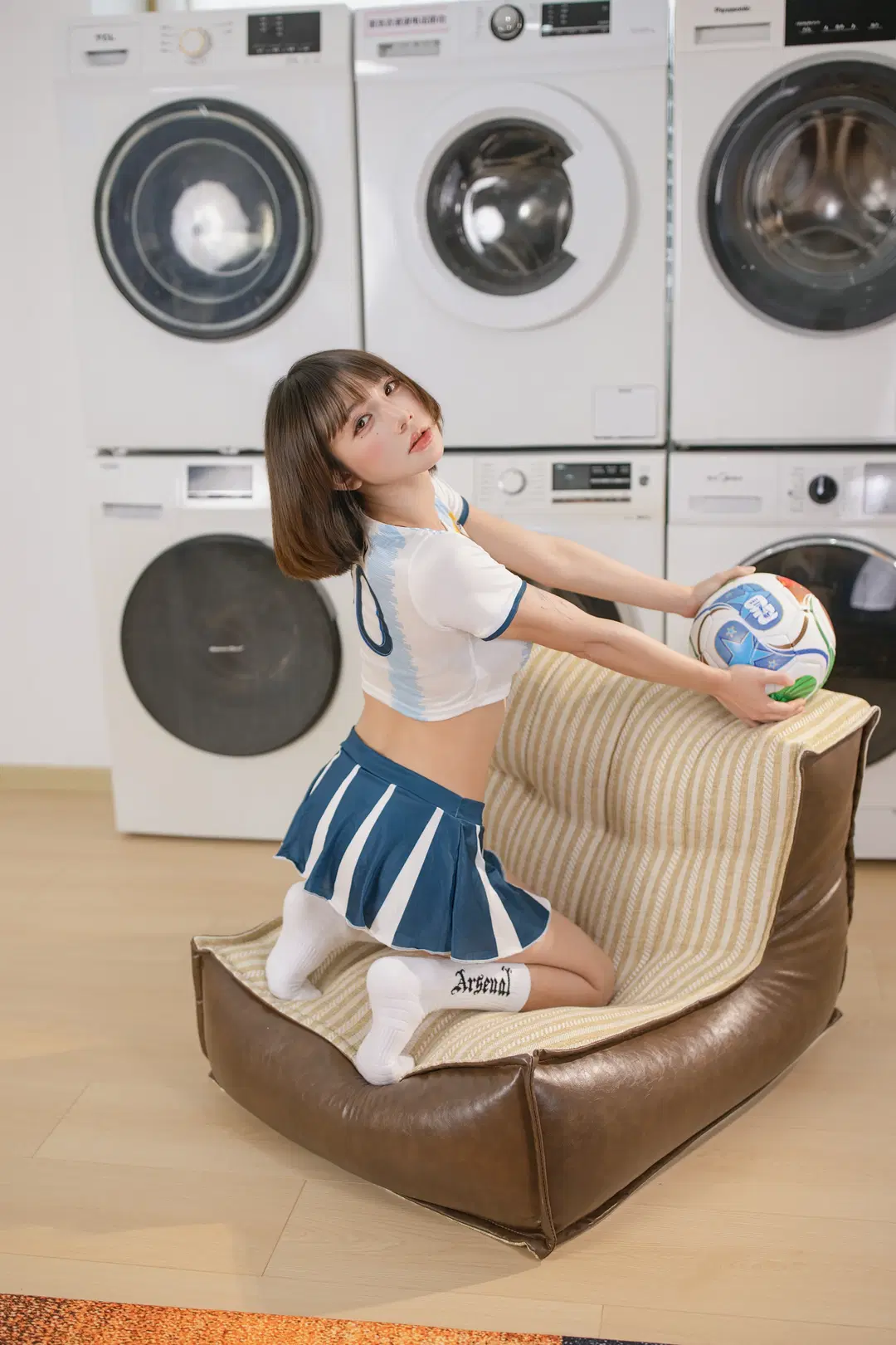 Opening this World Cup with an anime soccer Soccer girl cosplay Sporty style photoshoot by 小白不小新📸（常驻深圳开单中） - Image 7