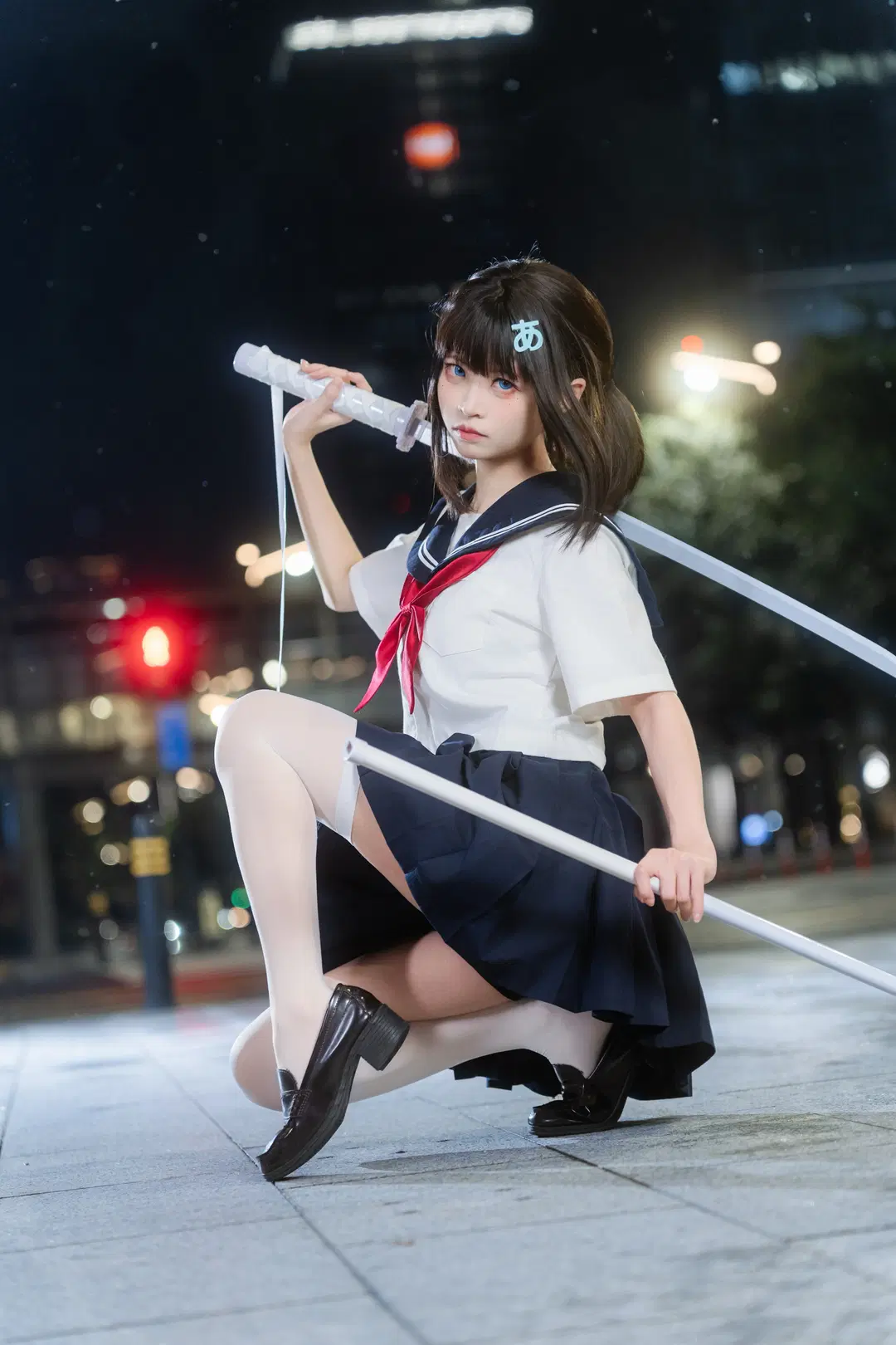 二次元cosplay, JK制服, 白丝, 双马尾, 夜景街拍