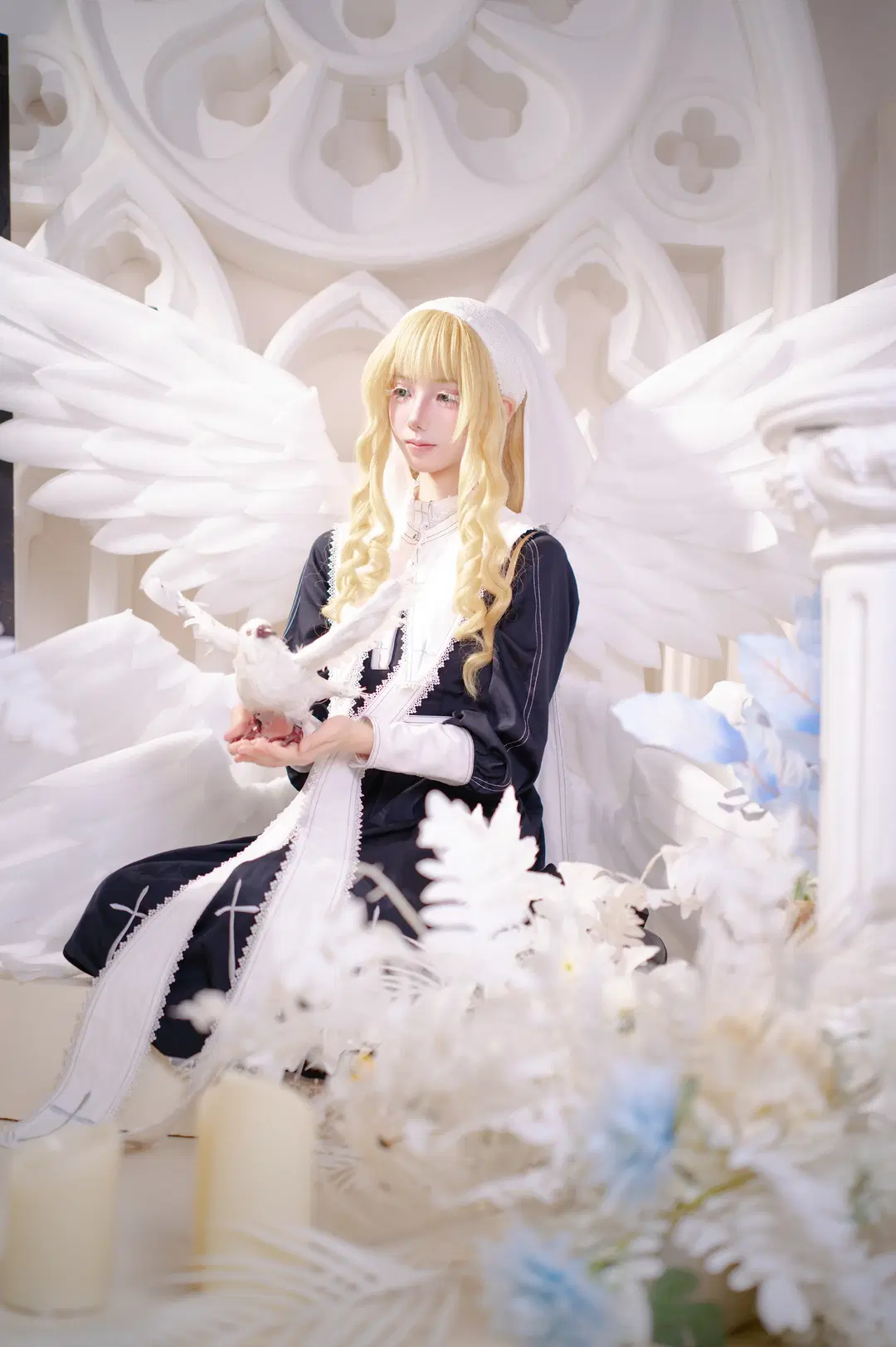 【菲比cos】我在惊悚游戏封神 圣光下的白鸽与祈祷 - AAA快门工沐师傅 - 第2张