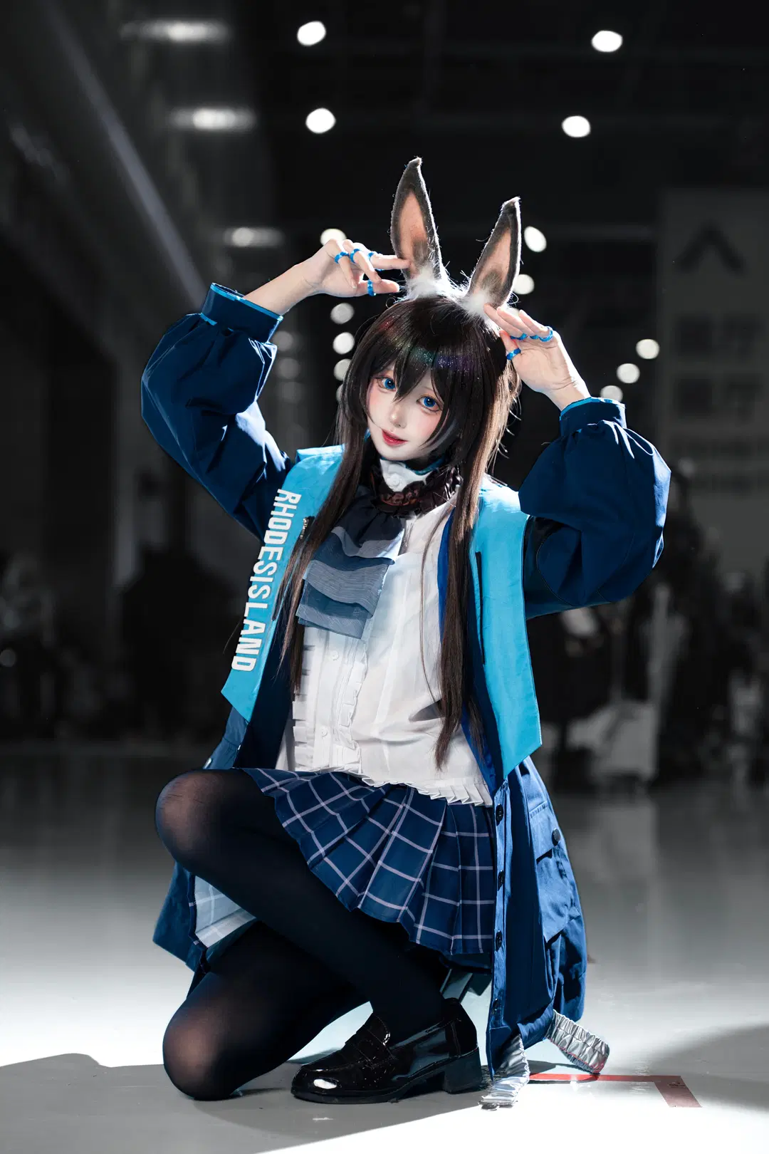 【阿米婭cos】漫展冷光下的細膩質感與靈動瞬間 - L同学不好好努力 - 第4張