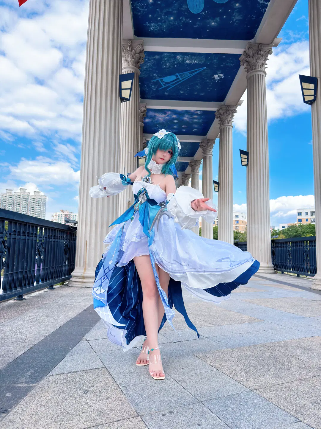 沃雅妮莎cos 原神里的星空剧院吟唱