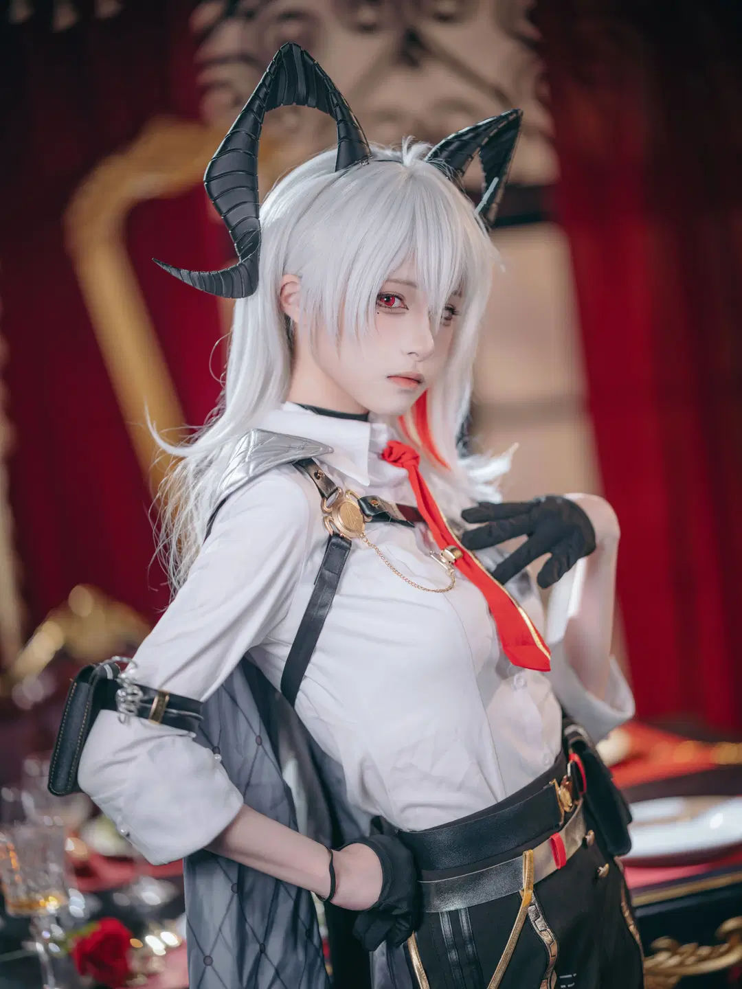 【贊妮cos】鳴潮加班御姐的棚拍空間感挑戰 - 蒋书剑（2.0） - 第6張