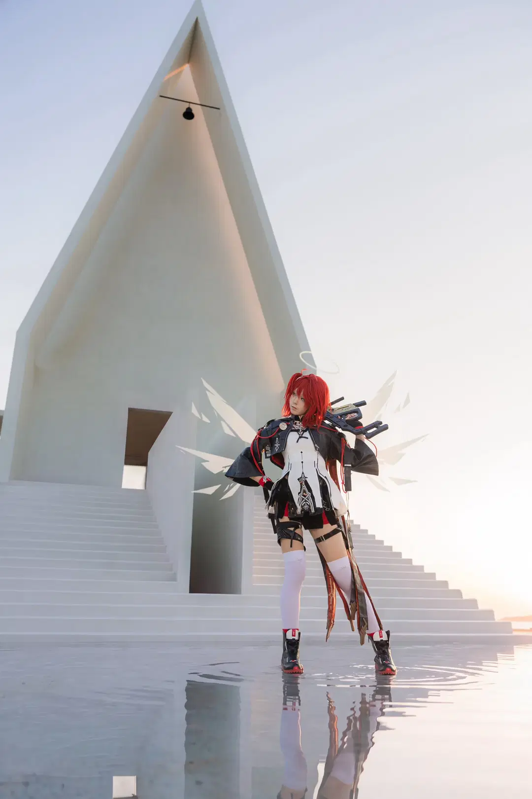 【新约能天使cos】明日方舟里的纯白几何战斗天使