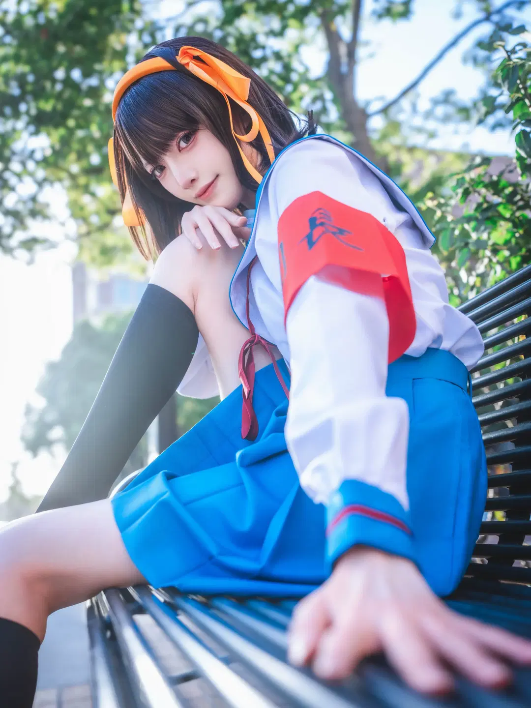 [Haruhi Suzumiya cosplay] North High Uniform Mobilization: The SOS Brigade Chief Reports for Duty by 汐纸纸 - Image 3