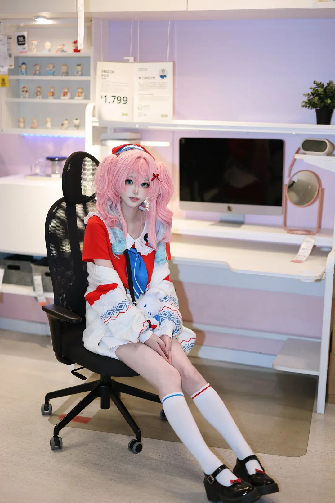 [Hyacinthia cosplay] Hyacinthia in Honkai: Star Rail, the Sweet & Cool Maiden in Red and White