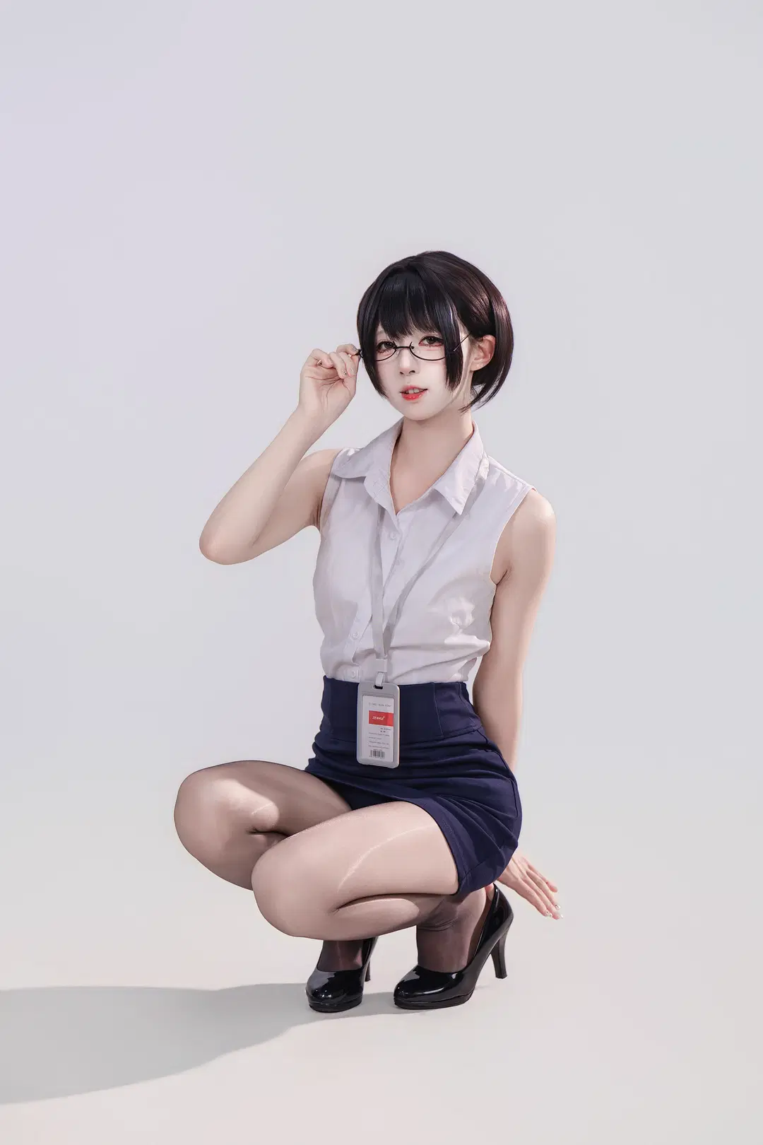 制服cosplay, 眼镜娘, 肉色丝袜, ol职业装, 职场风cos