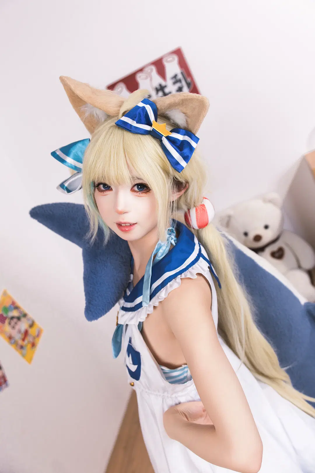 【鲨鱼子cos】虚拟主播鲨鱼子的蓝白水手服造型 - 风凛纸鸢 - 第3张