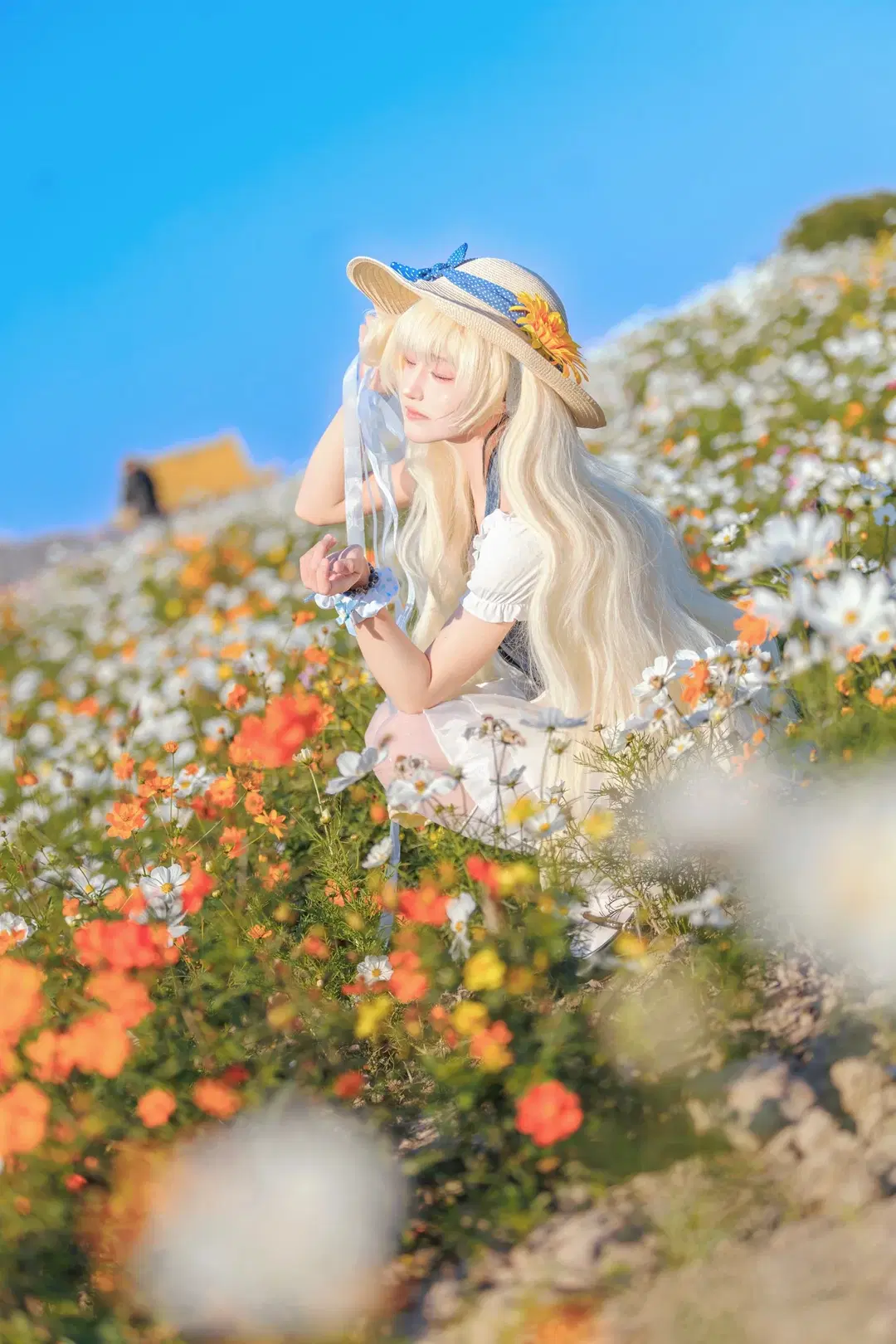 【菲比cos】鳴潮田園風少女，夕陽下的微風與花海 - 在线只有5分钟 - 第2張