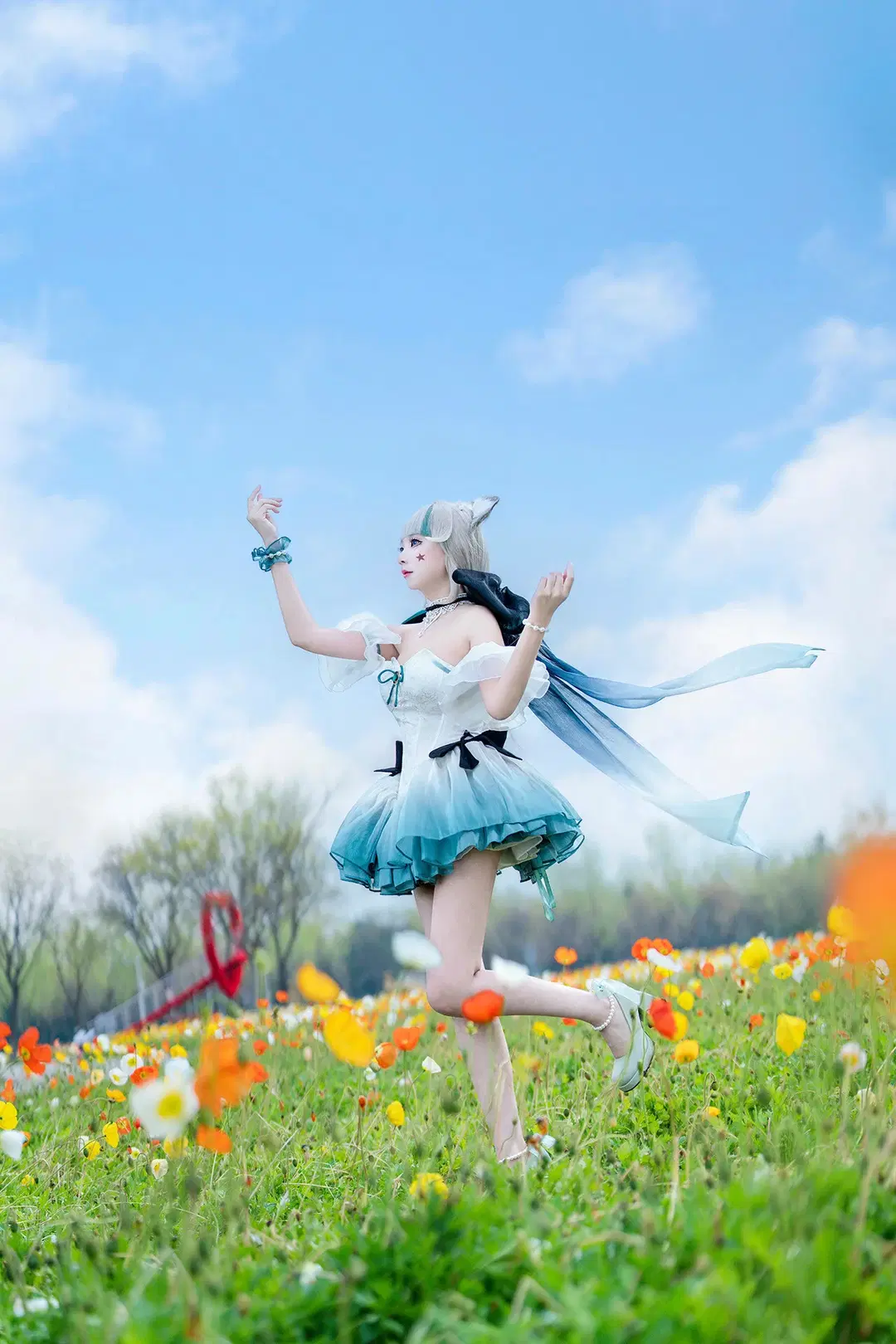 【琳妮特cos】花海中的鈴蘭圓舞曲 - 奶茶小颜 - 第2張