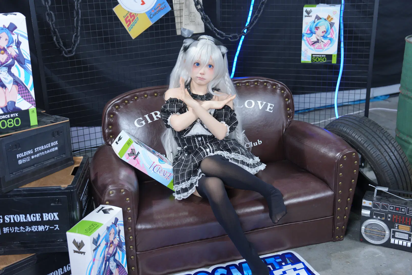 【开源姬cos】黑白格纹连衣裙踩在显卡盒上的CICF漫展随拍 - 奕宁 - 第9张