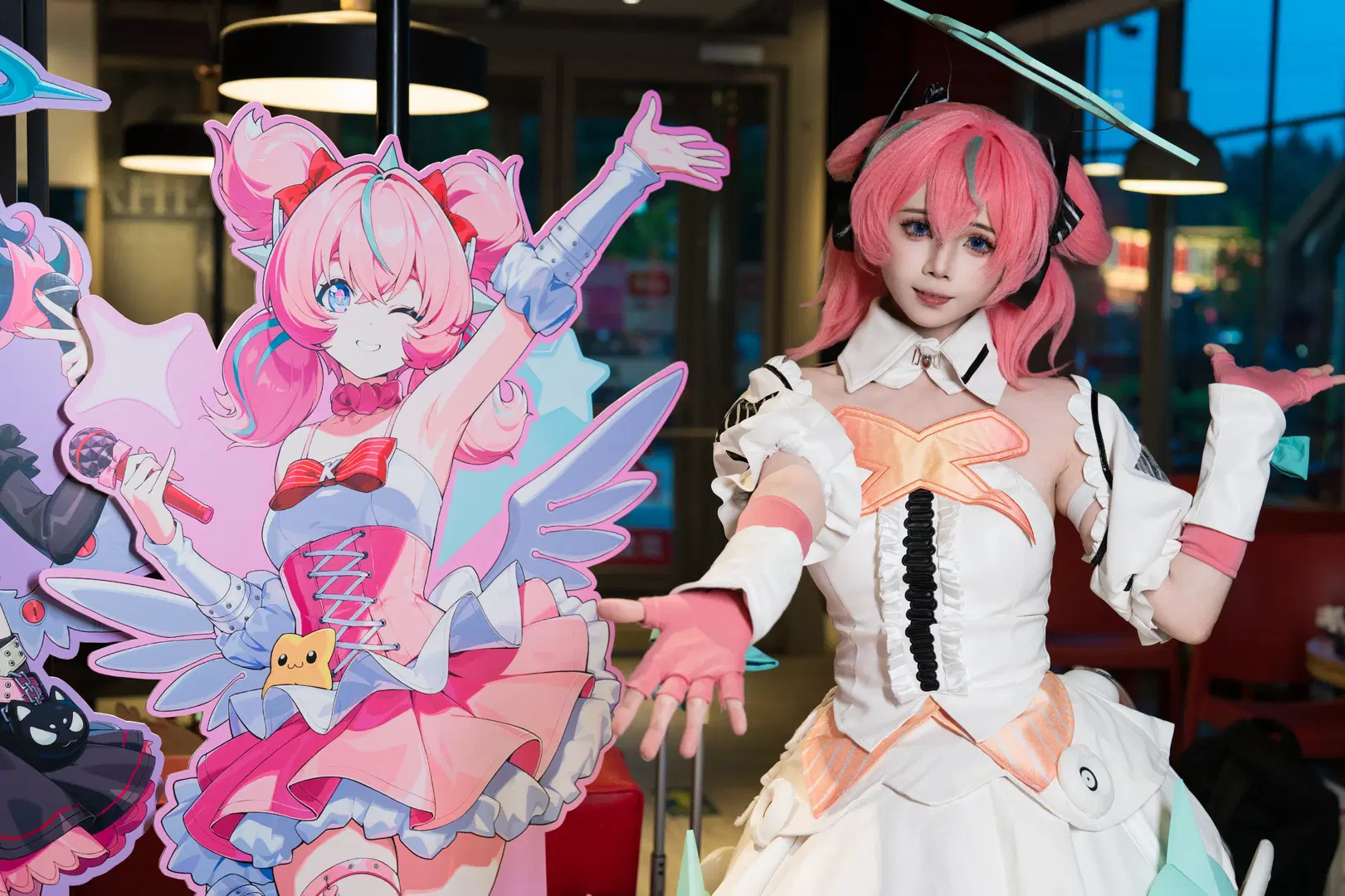 【爱芮cos】绝区零联动主题店打卡，没抢到邦布桶的天使降临体验 - 玖廿一Eve - 第3张